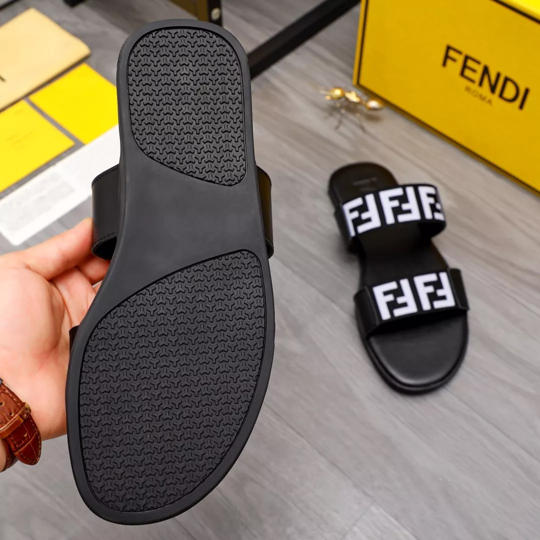 EasyMatch 2698 Fendi Slippers For Men