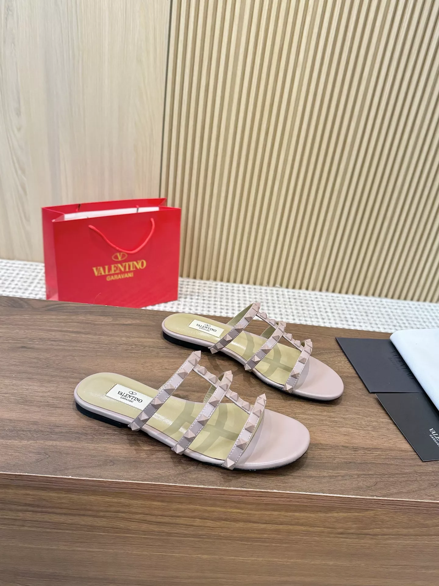 EasyMatch 3057 Valentino Slippers For Women