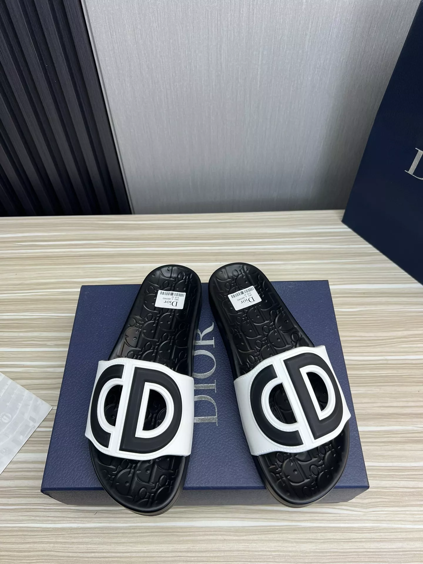 EasyMatch 3067 Christian Dior Slippers For Men