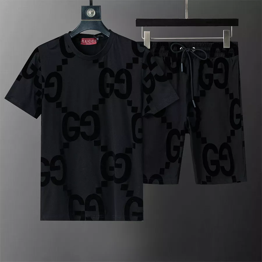 EasyMatch 3302 Gucci Tracksuits Short Sleeved For Men