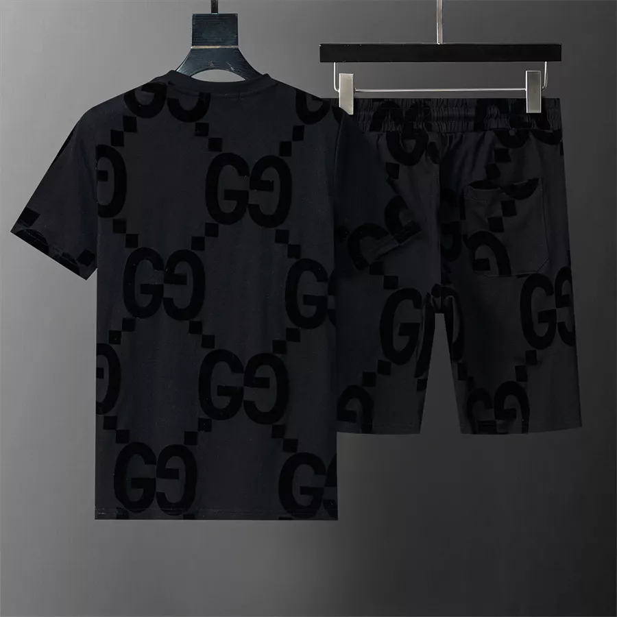 EasyMatch 3302 Gucci Tracksuits Short Sleeved For Men