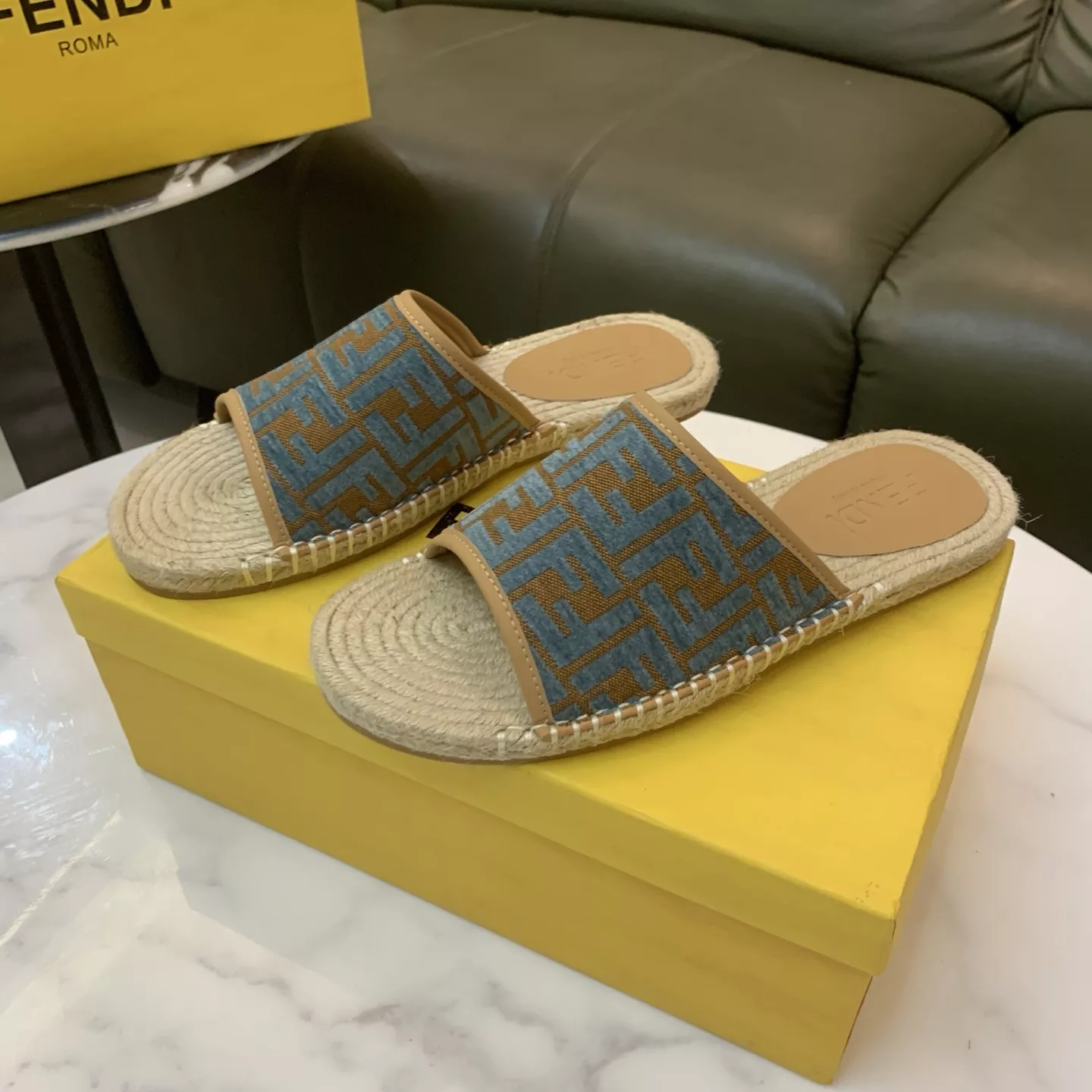 EasyMatch 342 Fendi Slippers For Men