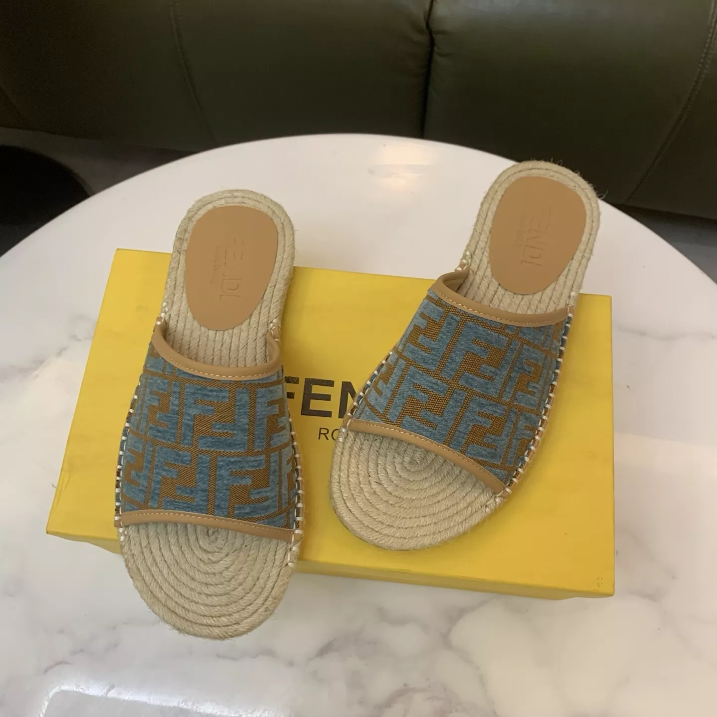 EasyMatch 342 Fendi Slippers For Men