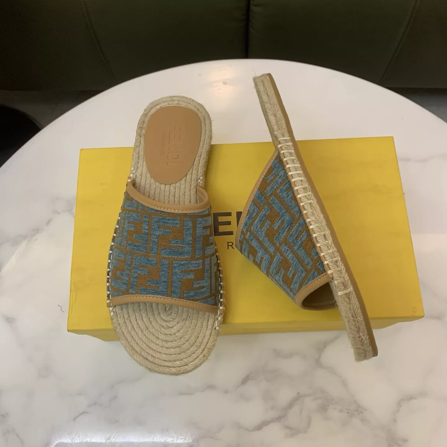EasyMatch 342 Fendi Slippers For Men