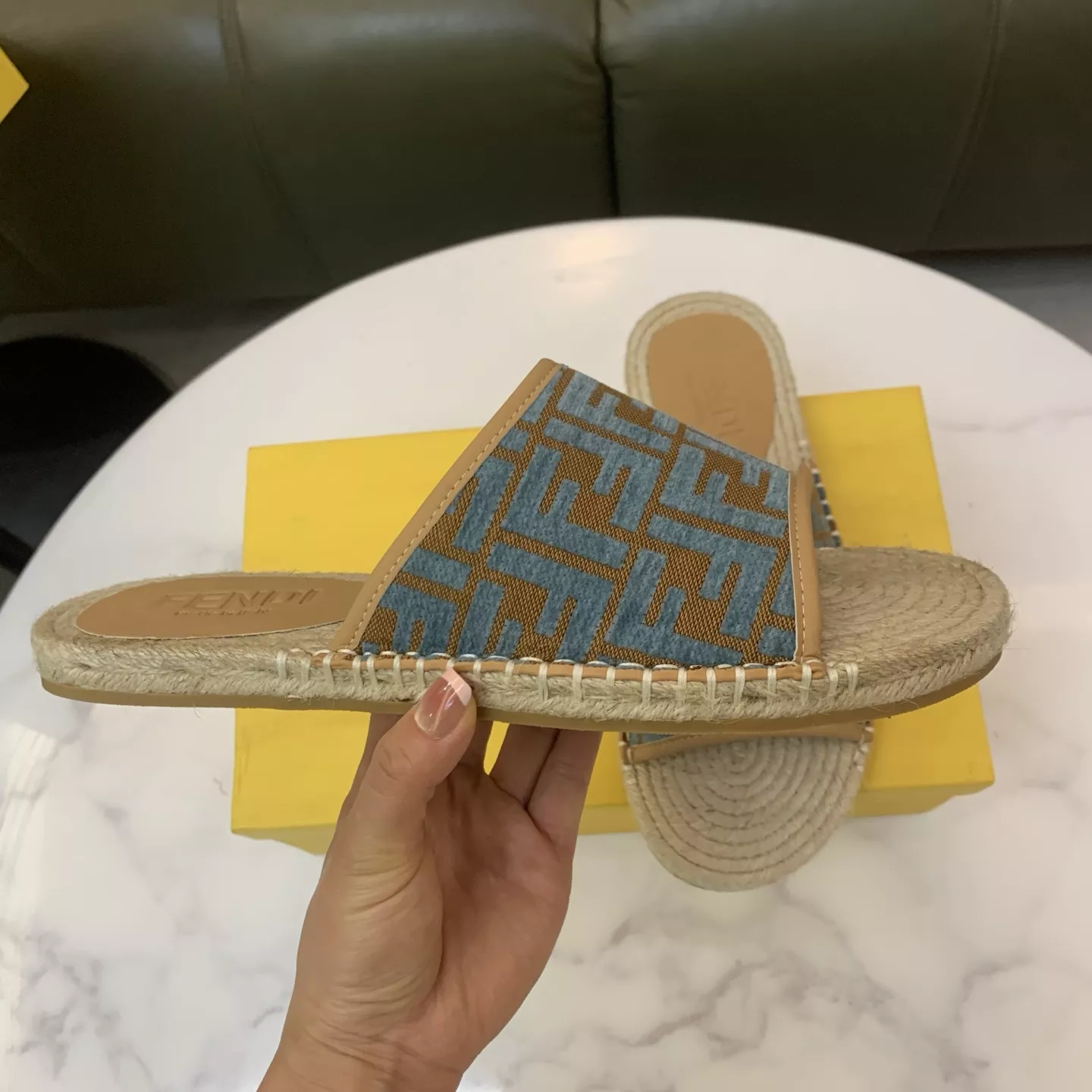 EasyMatch 342 Fendi Slippers For Men