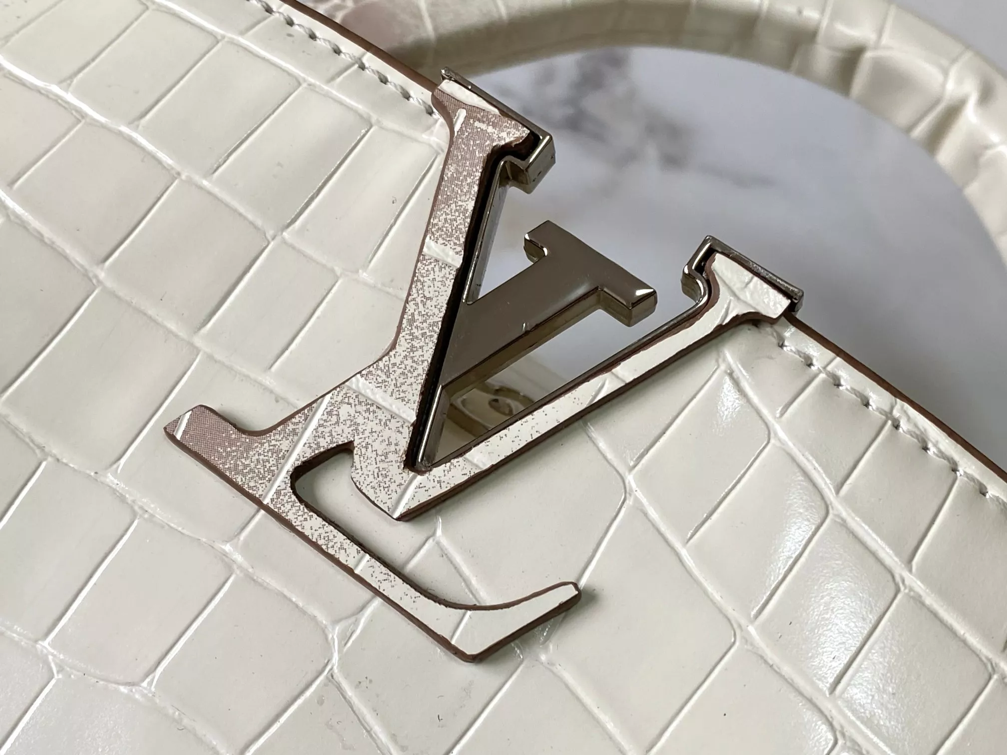 EasyMatch 3436 Louis Vuitton AAA Quality Messenger Bags For Women