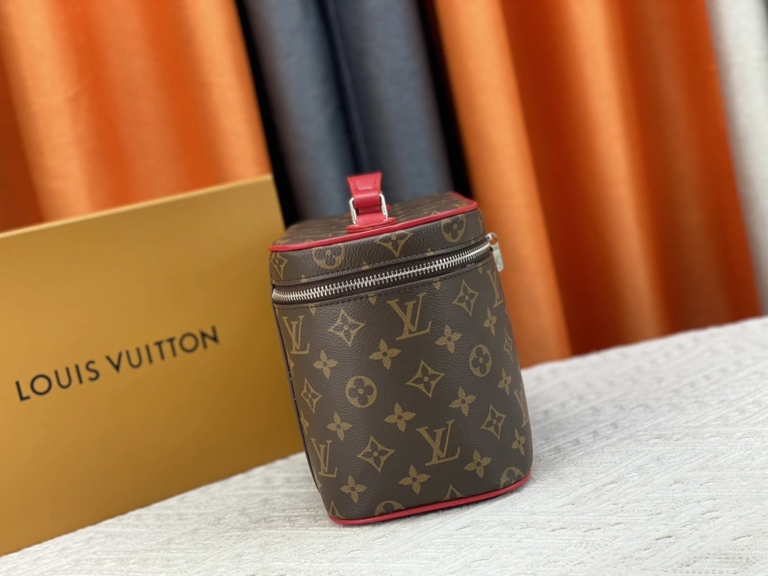 EasyMatch 3462 Louis Vuitton AAA Quality Handbags For Women