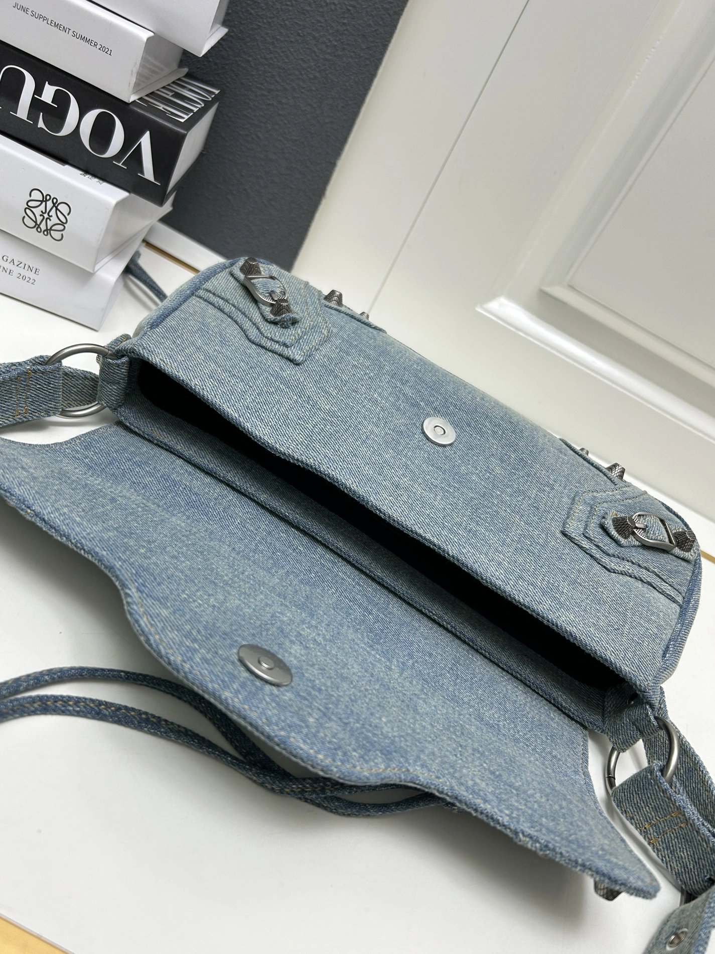 EasyMatch 3619 Balenciaga AAA Quality Shoulder Bags For Women