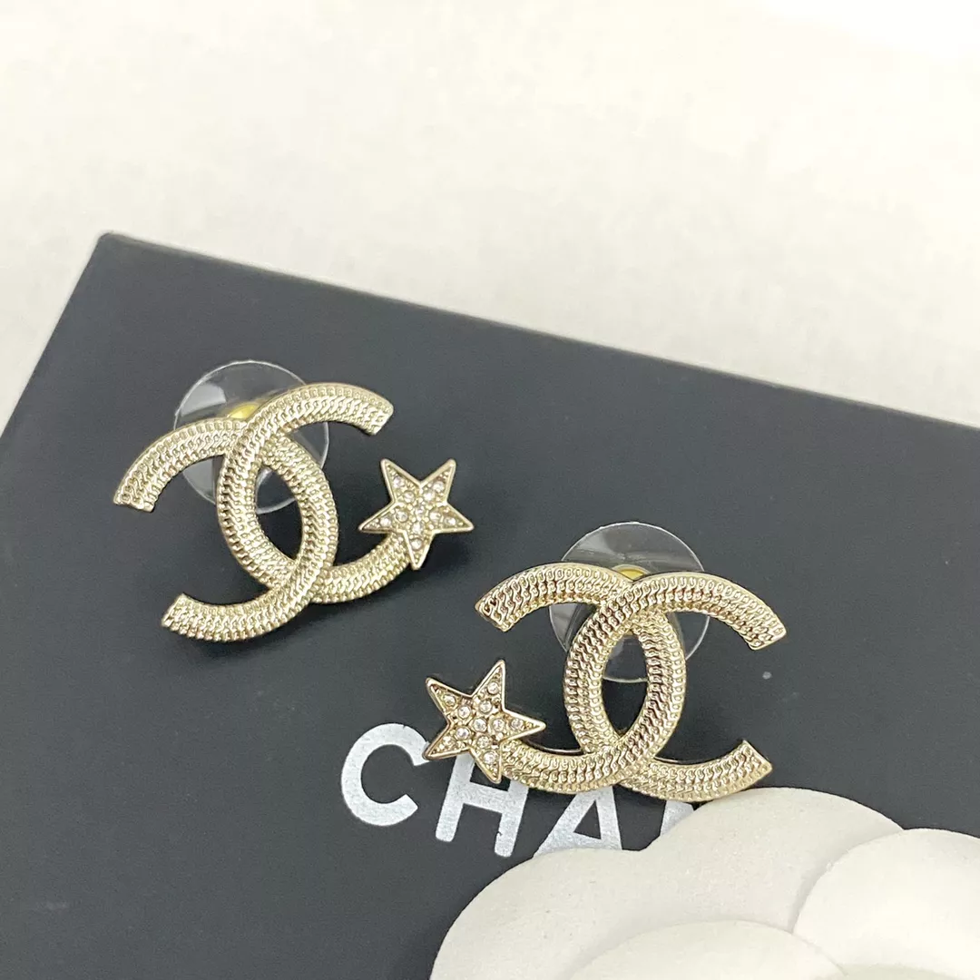 EasyMatch 366 Chanel Earrings For Women