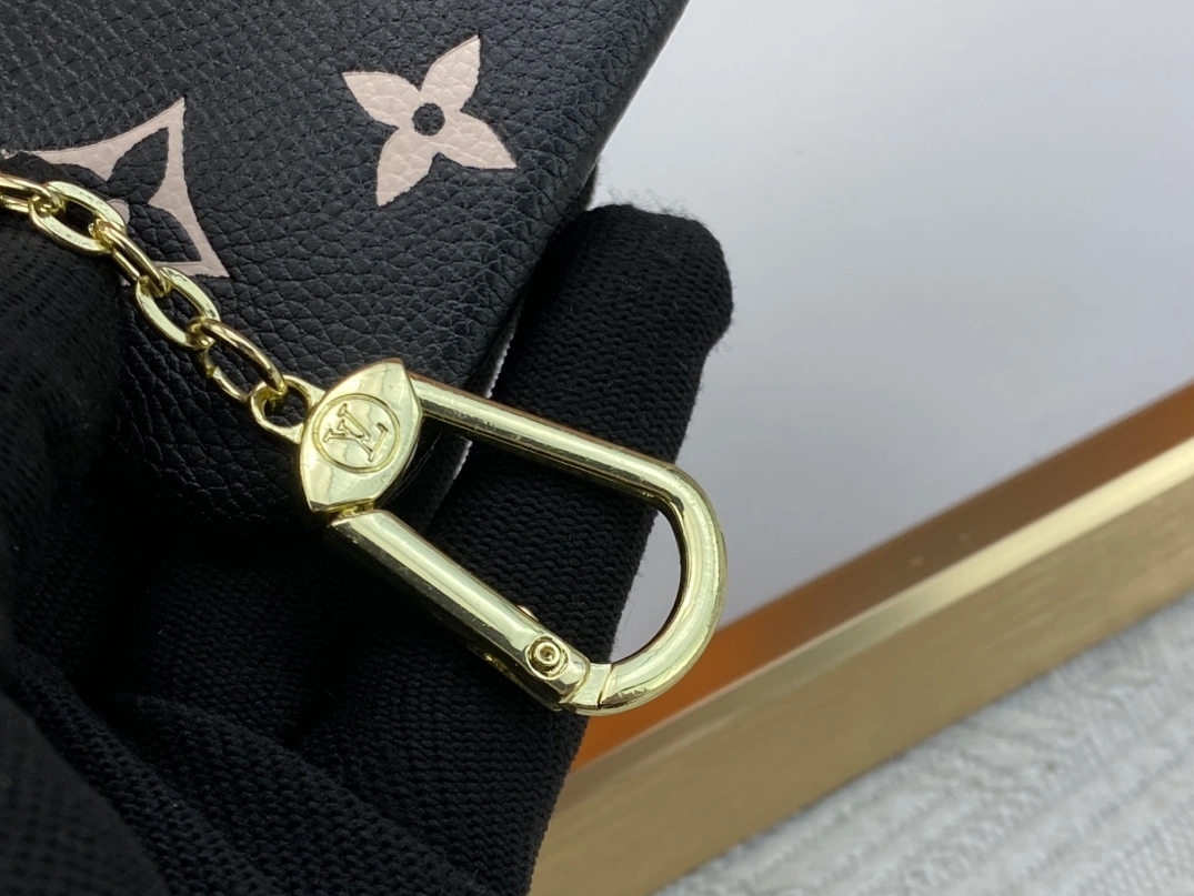 EasyMatch 3719 Louis Vuitton LV Wallets For Women