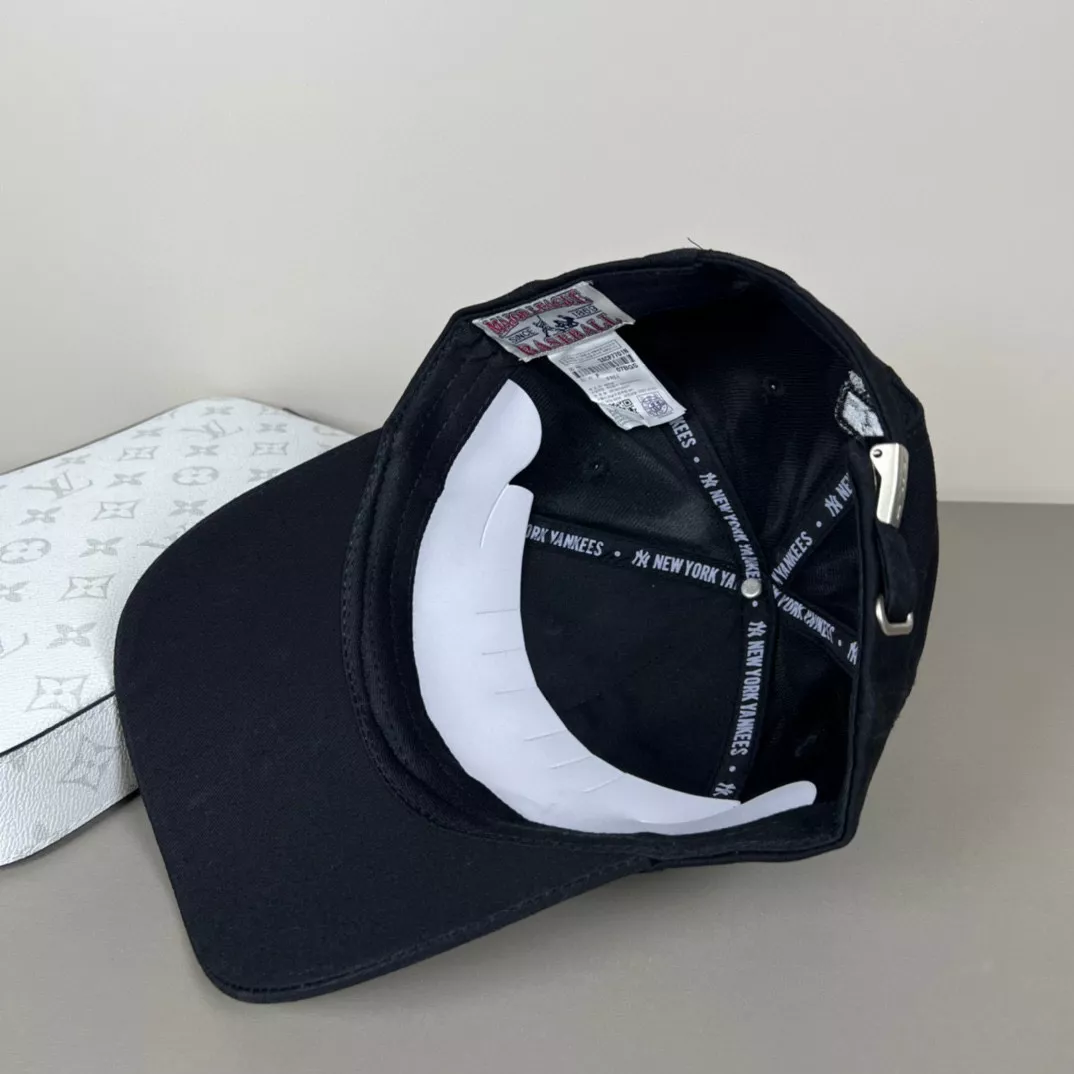 EasyMatch 3728 New York Yankees Caps