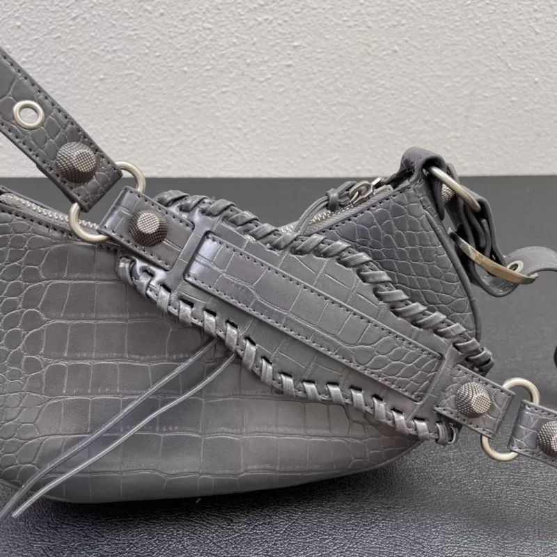 EasyMatch 3749 Balenciaga AAA Quality Messenger Bags For Women
