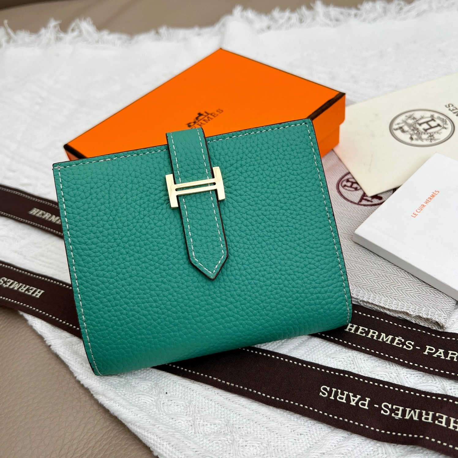 EasyMatch 3946 Hermes AAA Quality Wallets