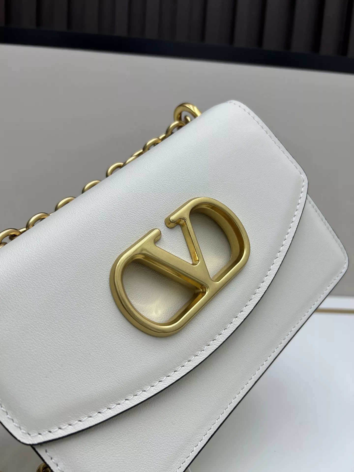 EasyMatch 4031 Valentino AAA Quality Messenger Bags For Women