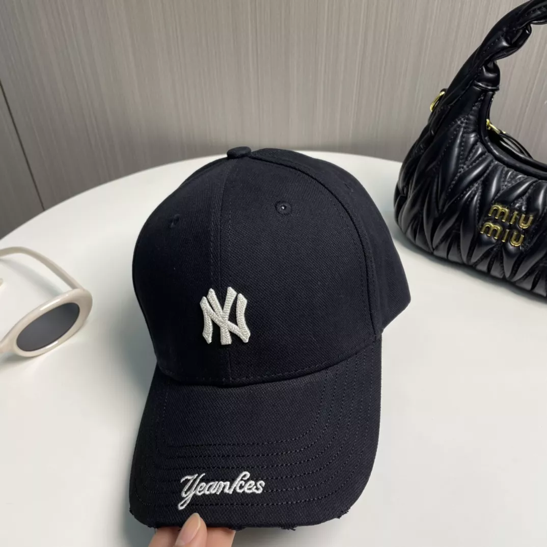EasyMatch 409 New York Yankees Caps