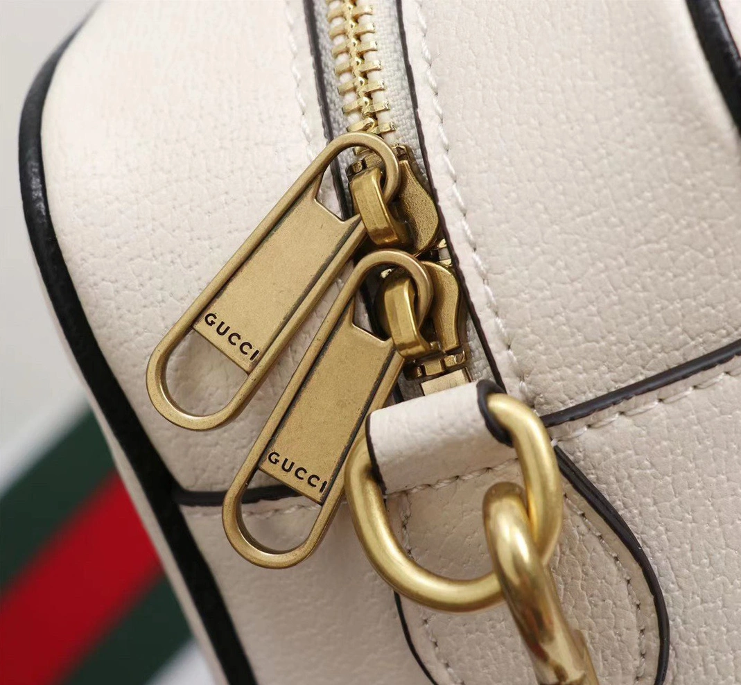 EasyMatch 4111 Gucci AAA Quality Messenger Bags For Women