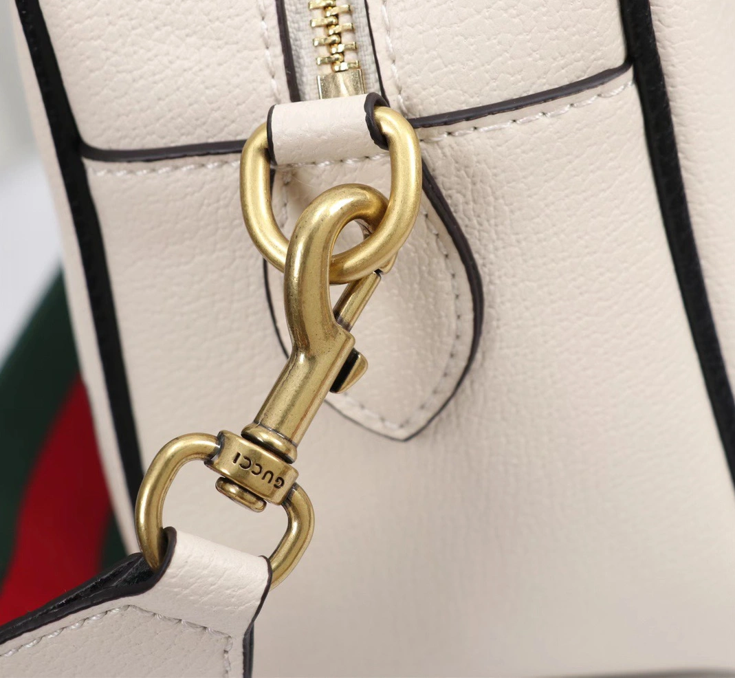 EasyMatch 4111 Gucci AAA Quality Messenger Bags For Women
