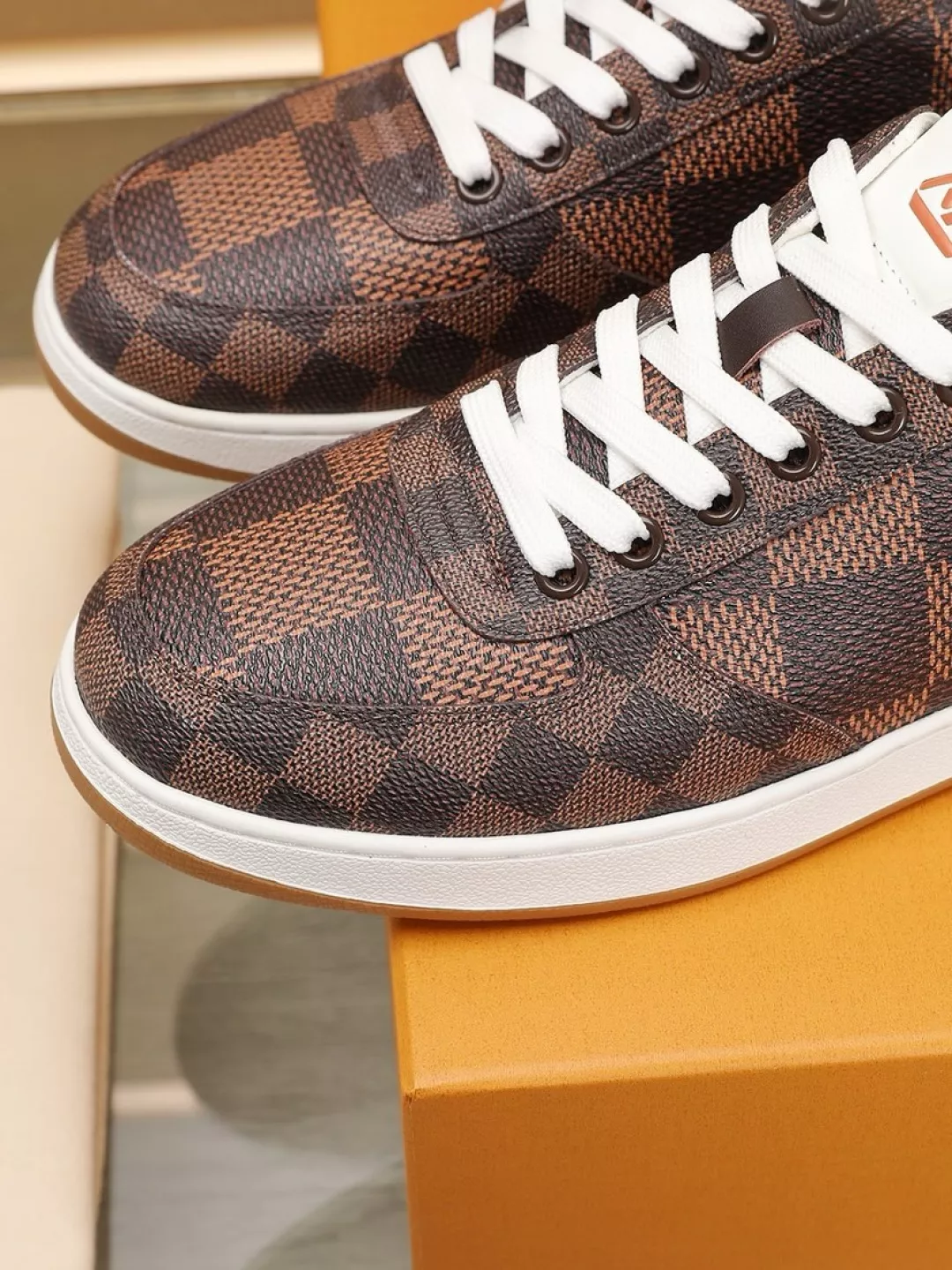 EasyMatch 4168 Louis Vuitton Casual Shoes For Men