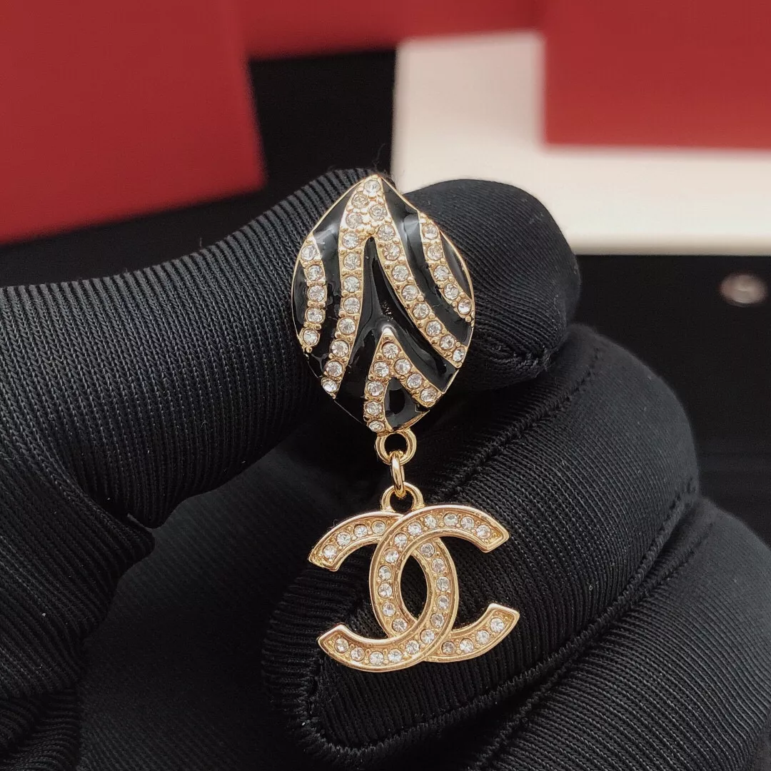 EasyMatch 4224 Chanel Earrings For Women