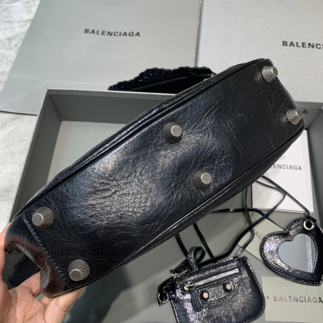 EasyMatch 4537 Balenciaga AAA Quality Messenger Bags For Women