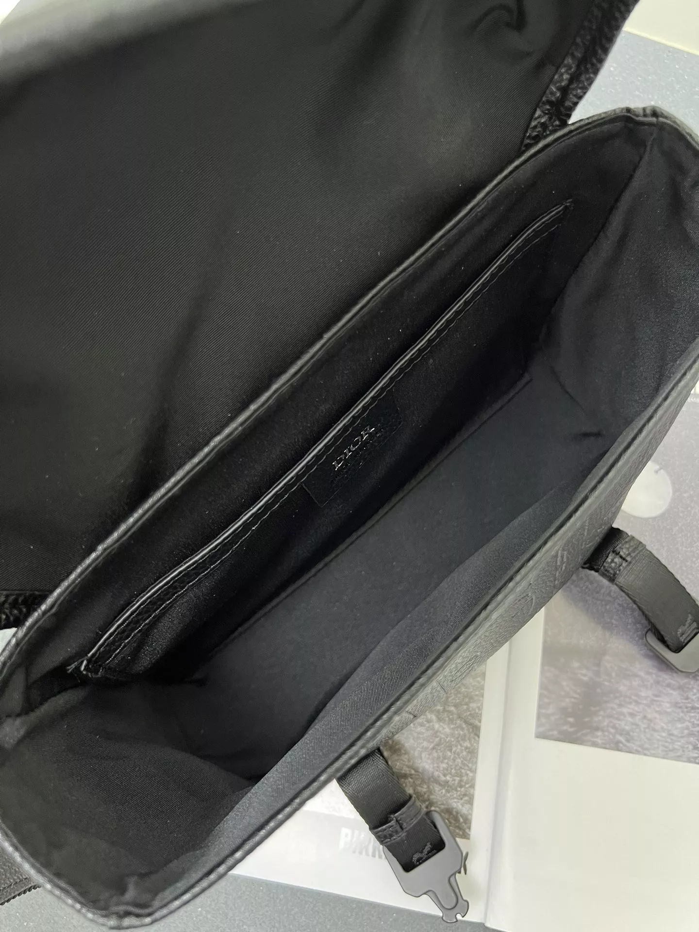 EasyMatch 4833 Christian Dior AAA Man Messenger Bags