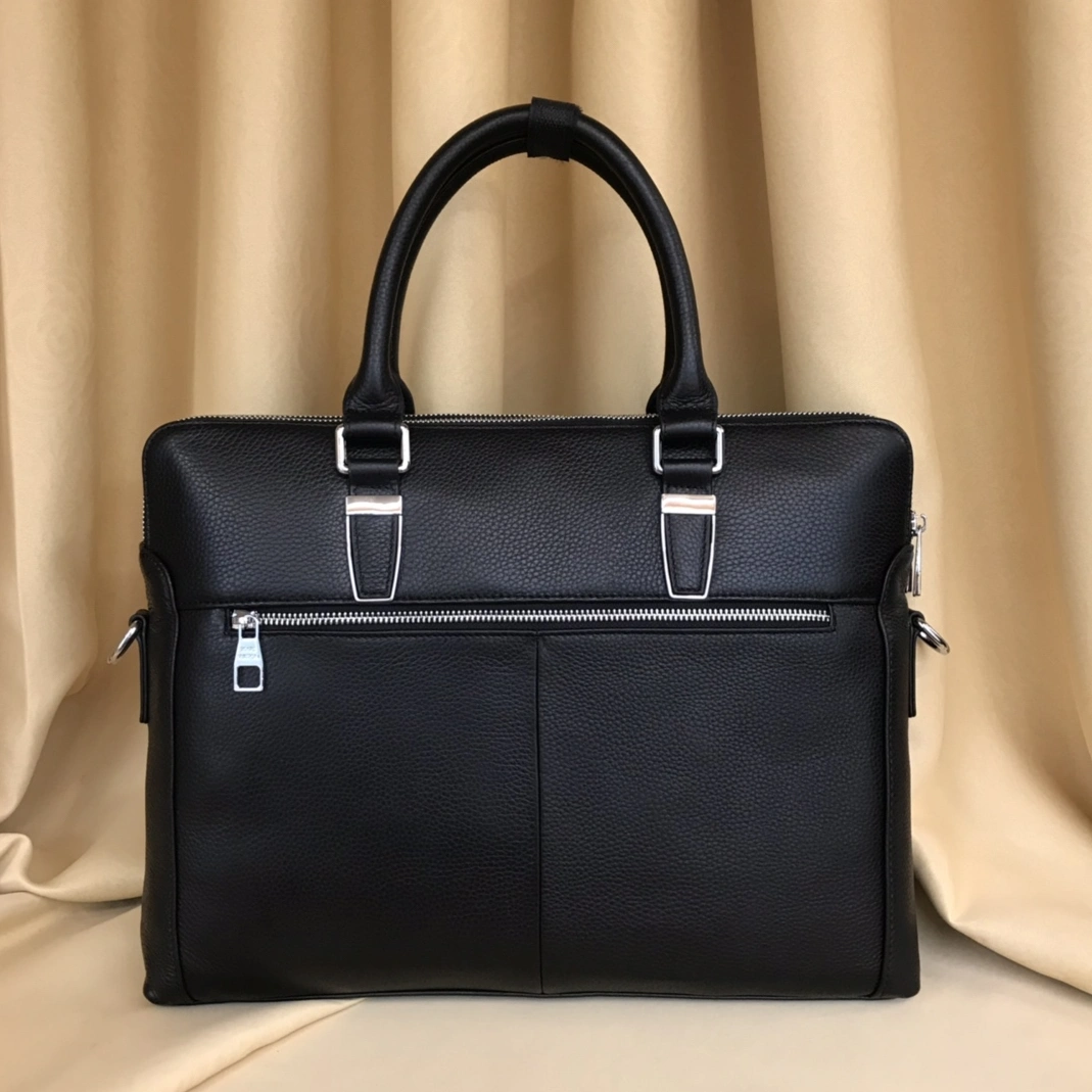 EasyMatch 4860 Louis Vuitton AAA Man Handbags