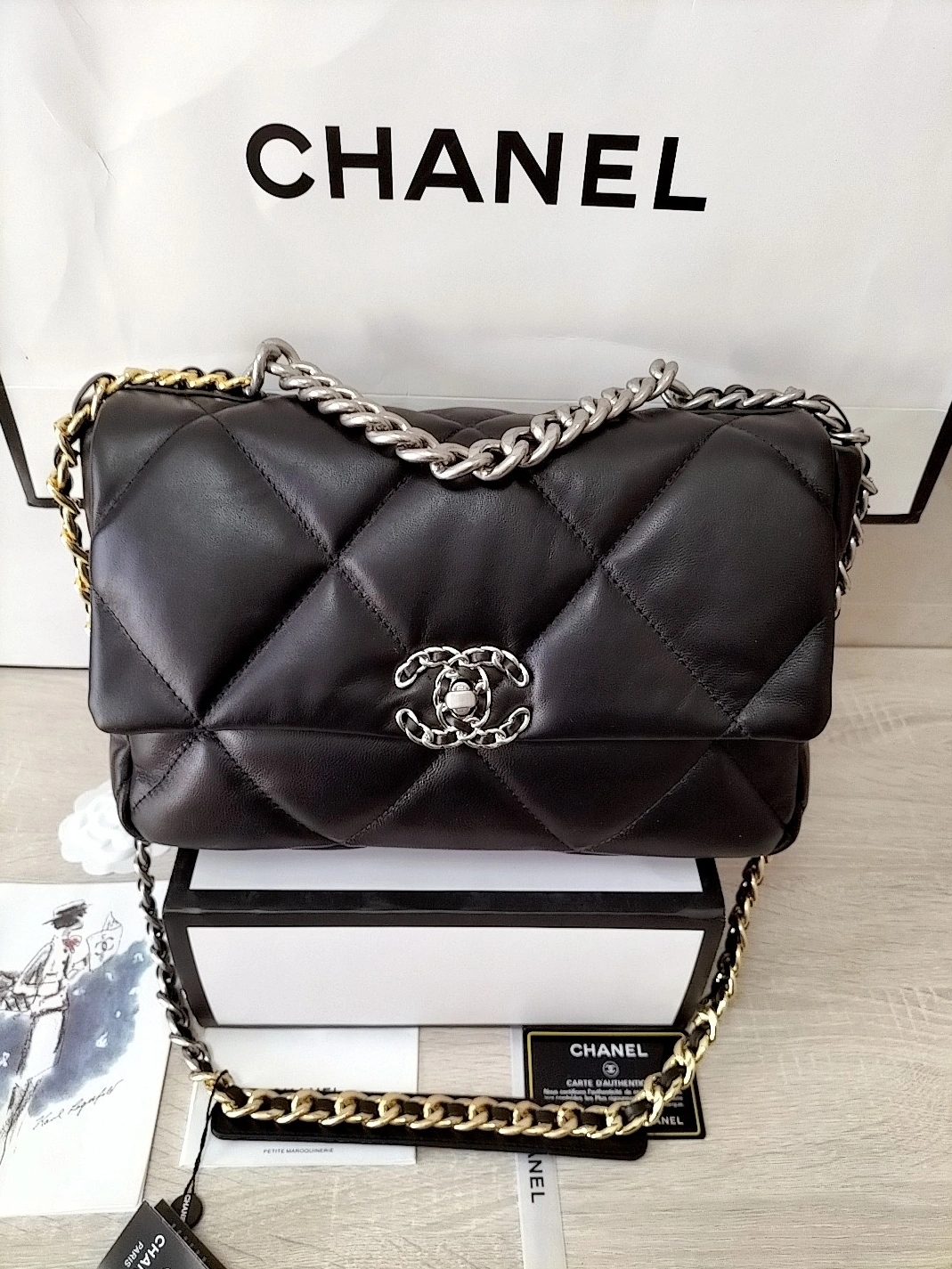 EasyMatch 4869 Chanel AAA Quality Messenger Bags For Women