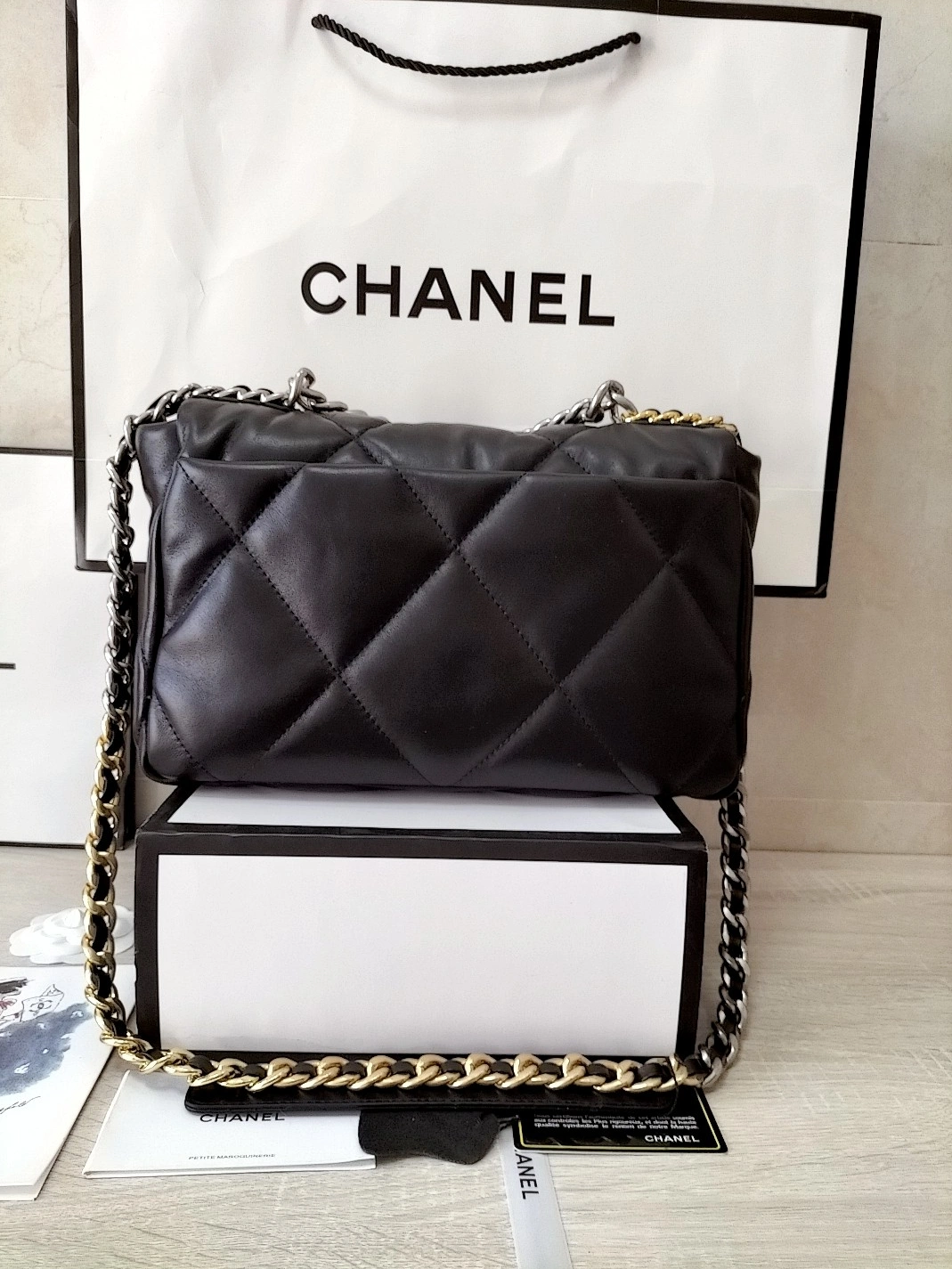 EasyMatch 4869 Chanel AAA Quality Messenger Bags For Women