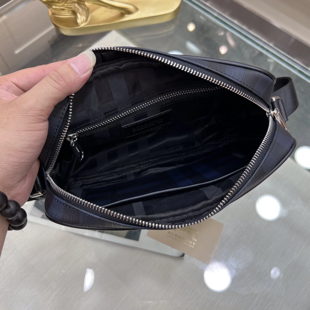 EasyMatch 5181 Burberry AAA Man Messenger Bags