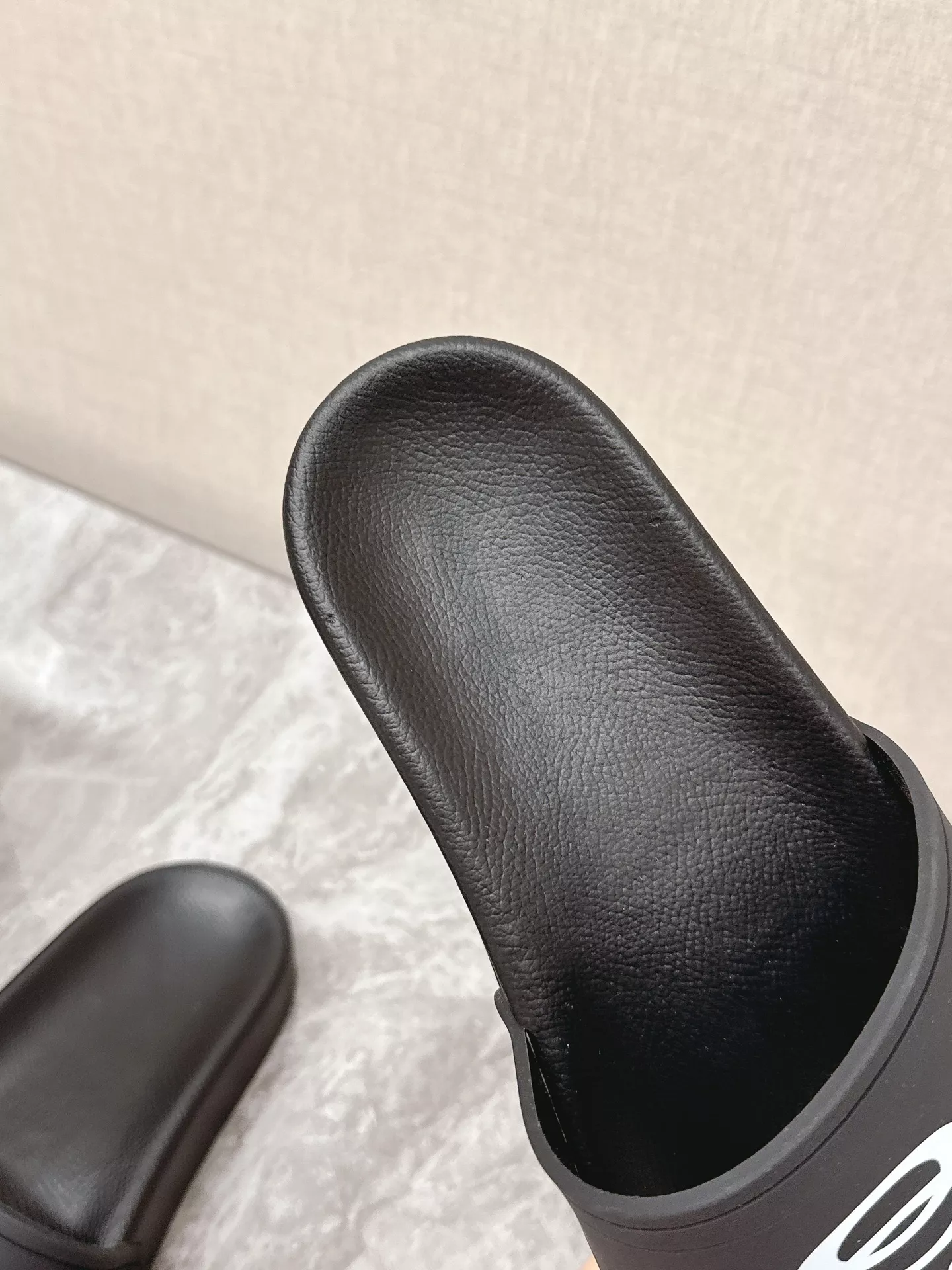 EasyMatch 5292 Balenciaga Slippers For Men