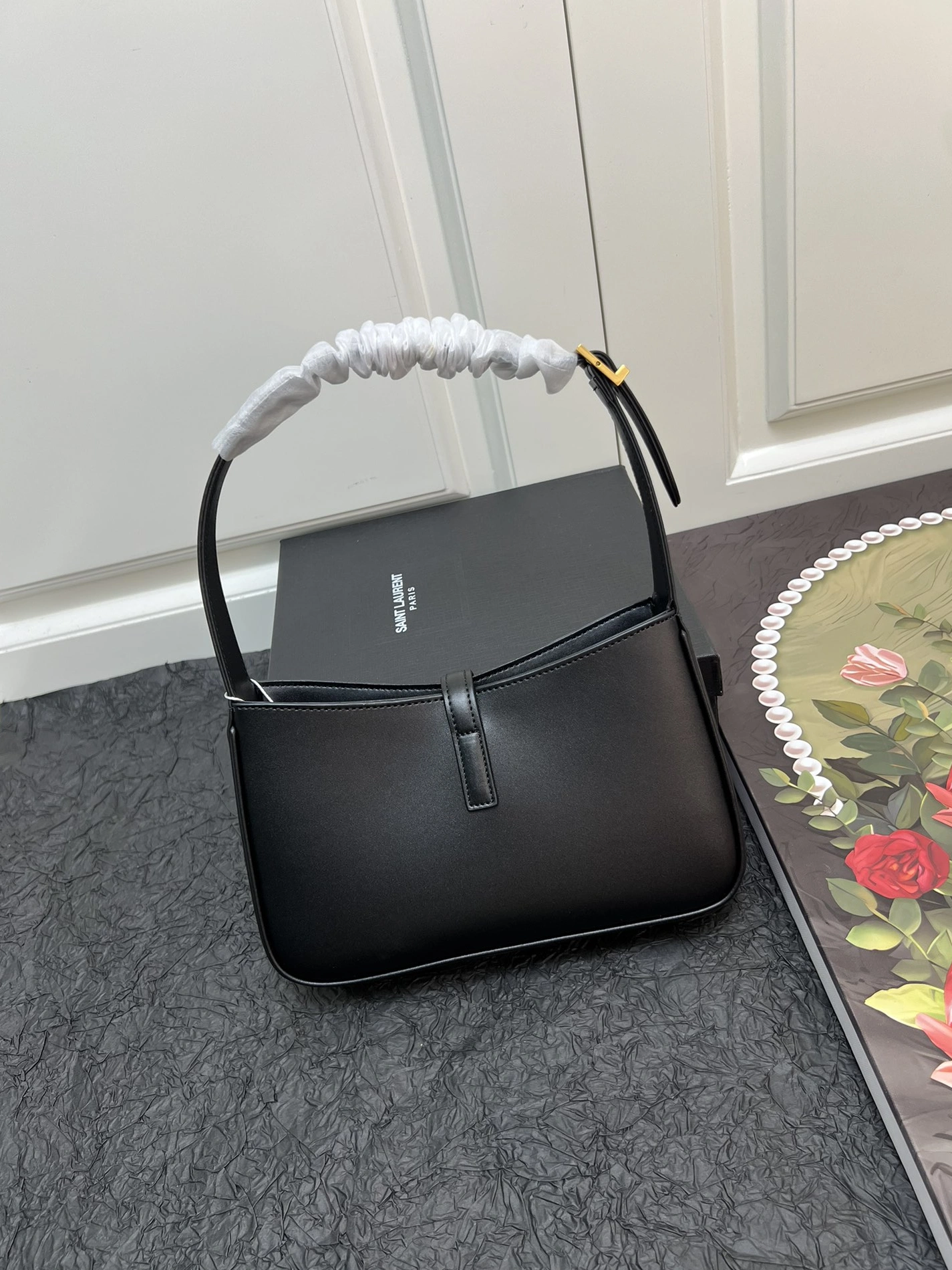 EasyMatch 5467 Yves Saint Laurent YSL AAA Quality Shoulder Bags For Women