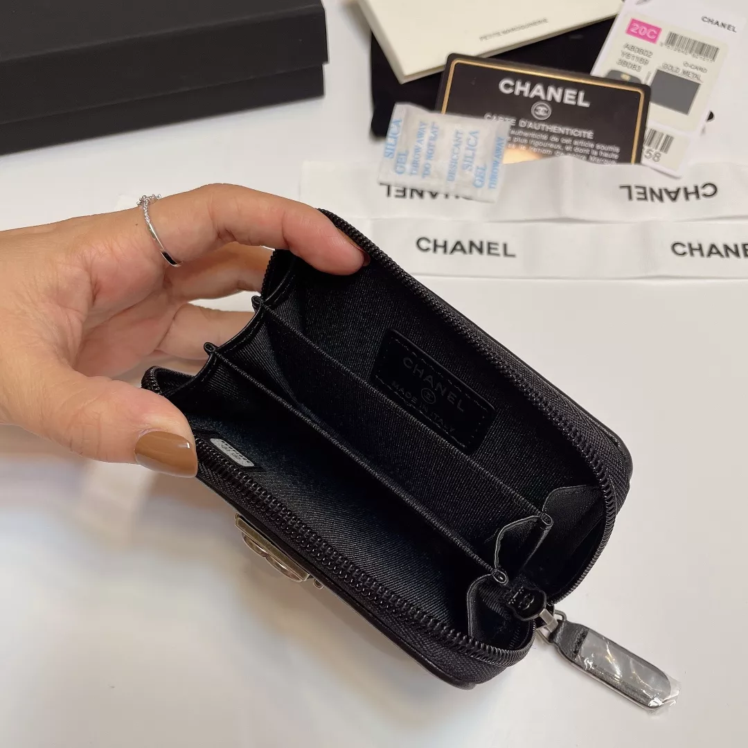 EasyMatch 5589 Chanel Card Case