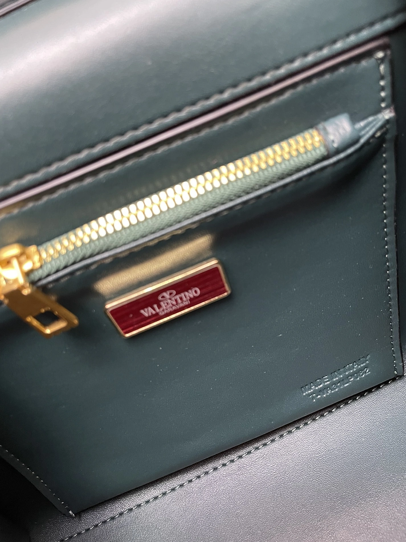 EasyMatch 5711 Valentino AAA Quality Handbags For Women