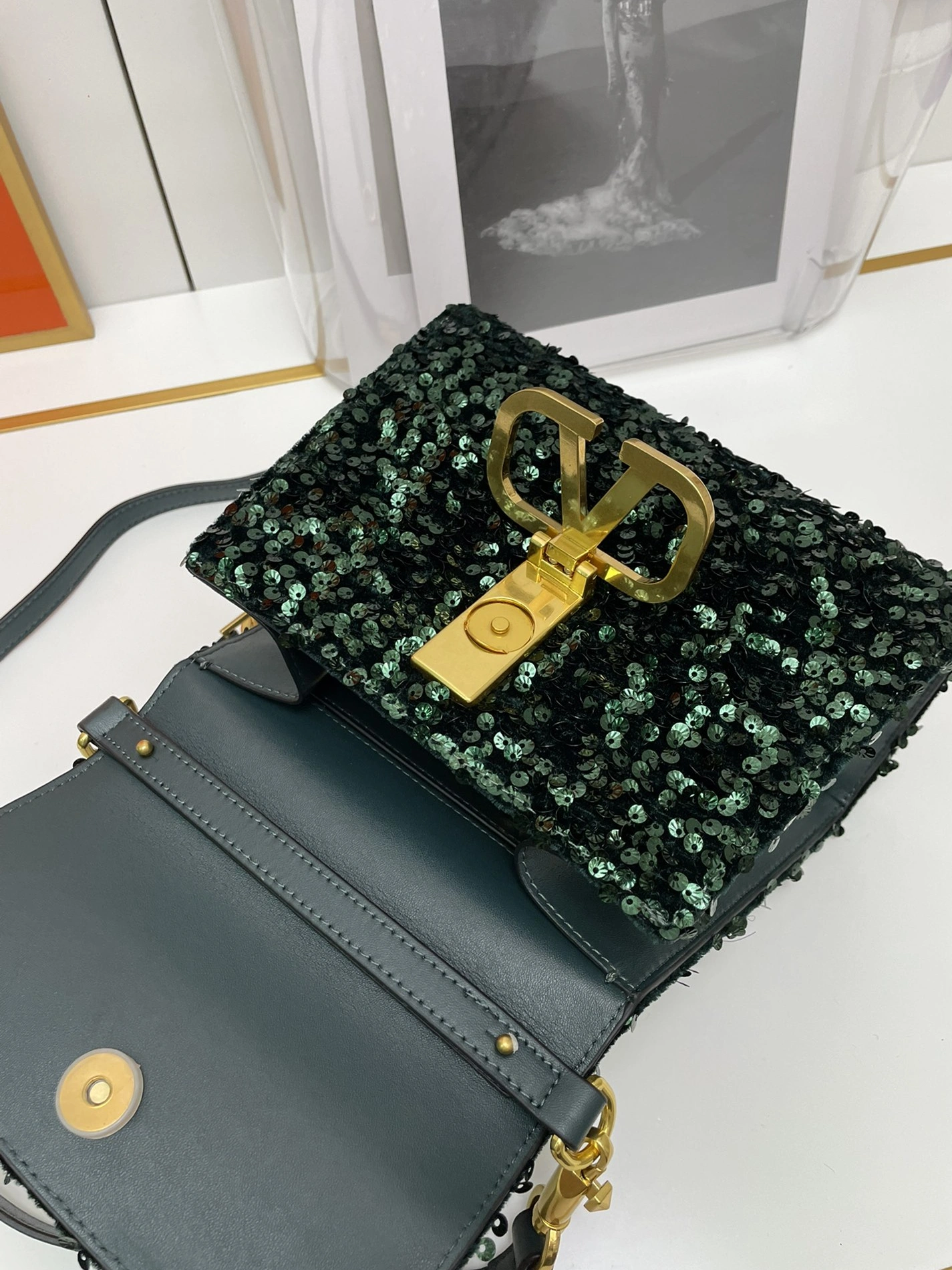 EasyMatch 5711 Valentino AAA Quality Handbags For Women