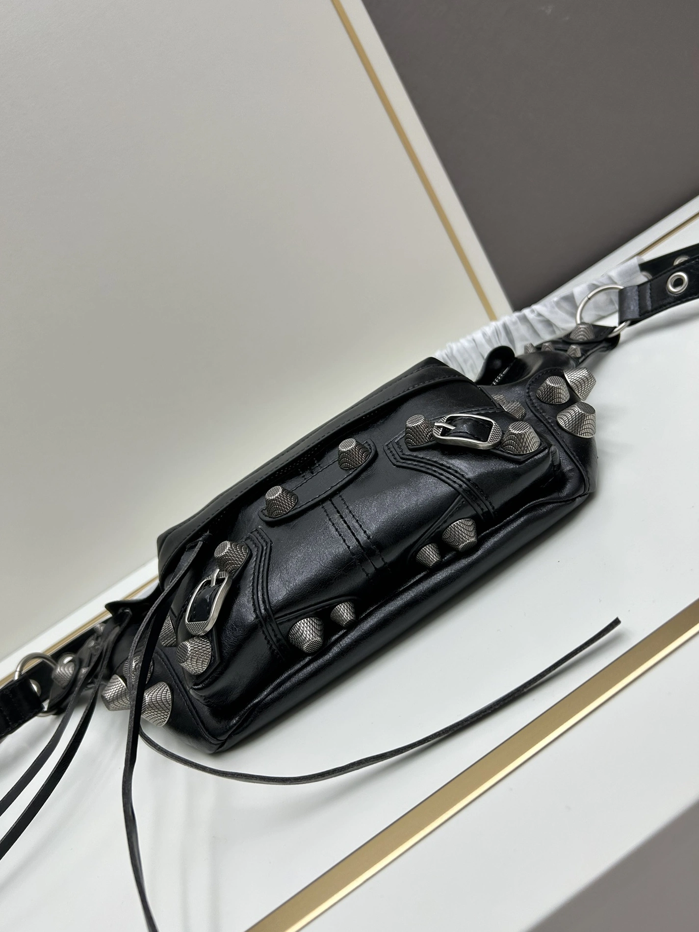 EasyMatch 5744 Balenciaga AAA Quality Belt Bags For Unisex