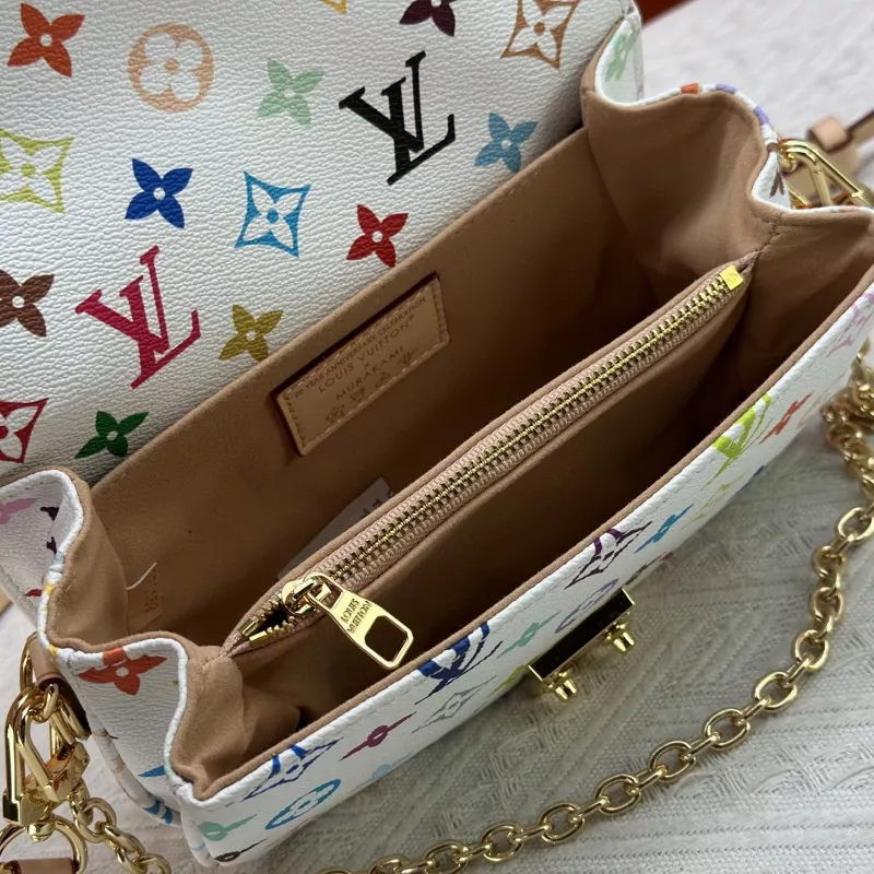 EasyMatch 6092 Louis Vuitton AAA Quality Messenger Bags For Women
