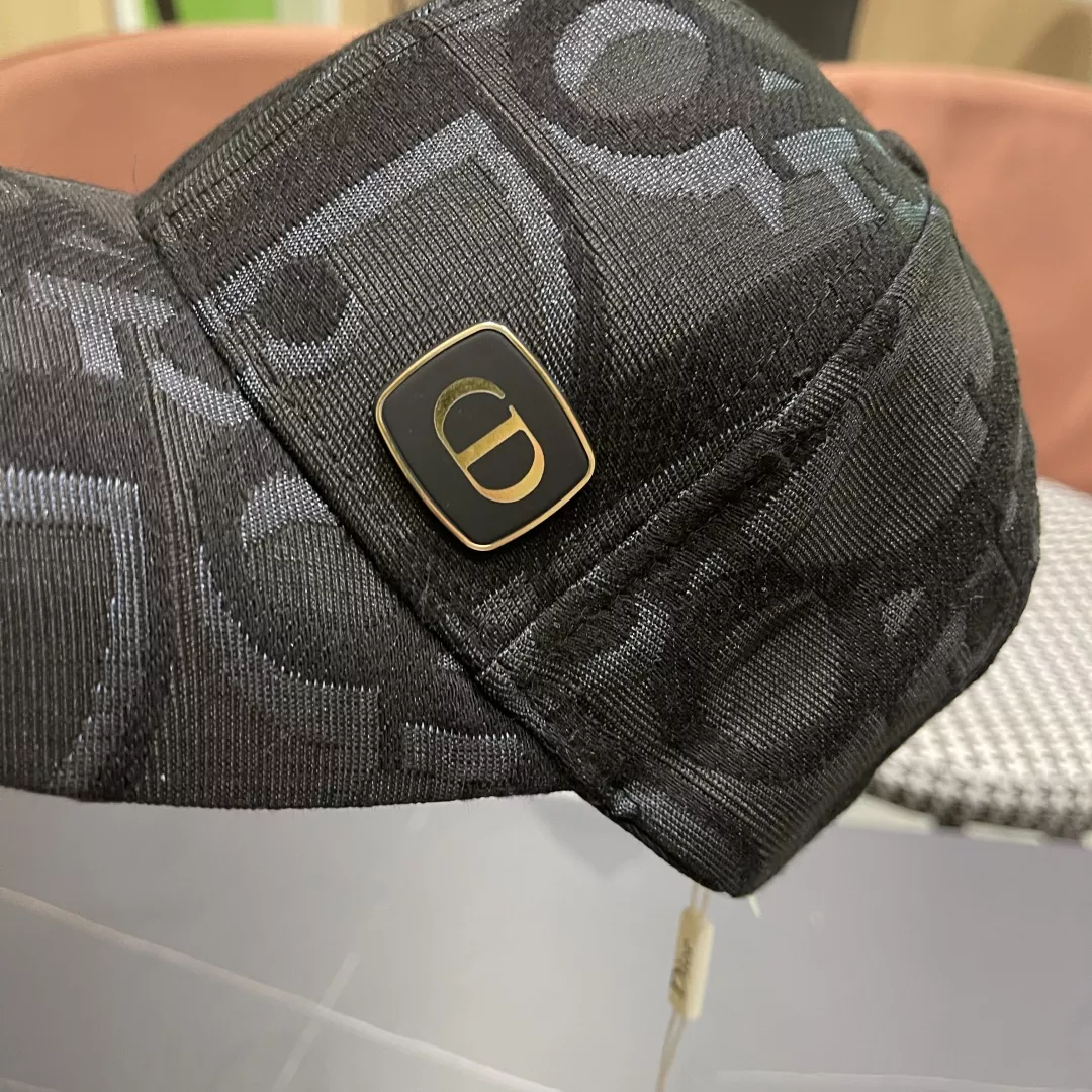 EasyMatch 6202 Christian Dior Caps