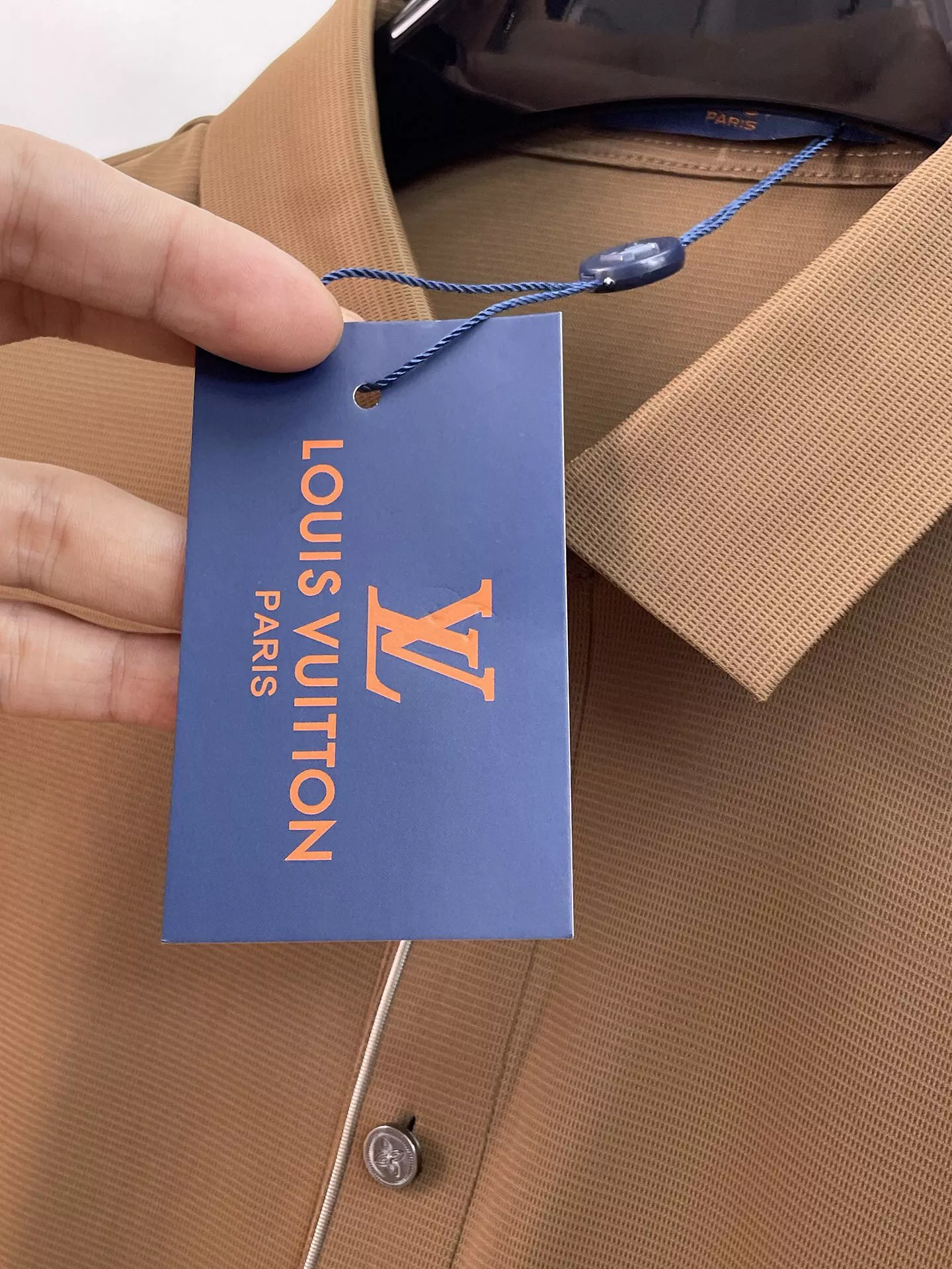 EasyMatch 6437 Louis Vuitton LV T-Shirts Short Sleeved For Men