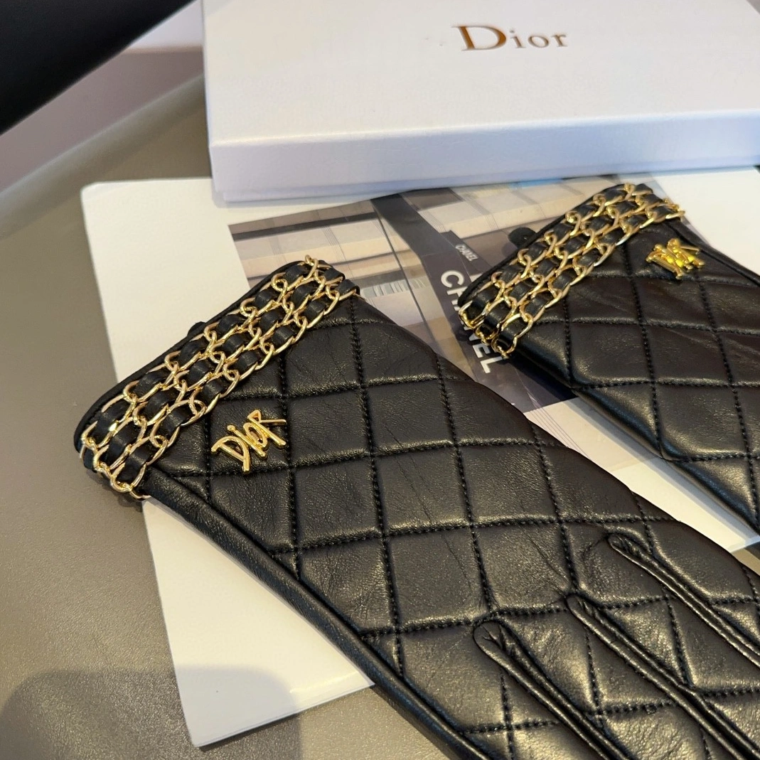 EasyMatch 6471 Christian Dior Gloves