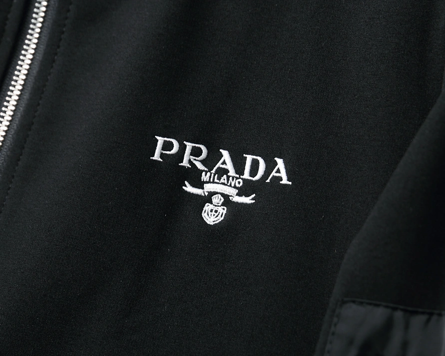 EasyMatch 6594 Prada Tracksuits Long Sleeved For Men