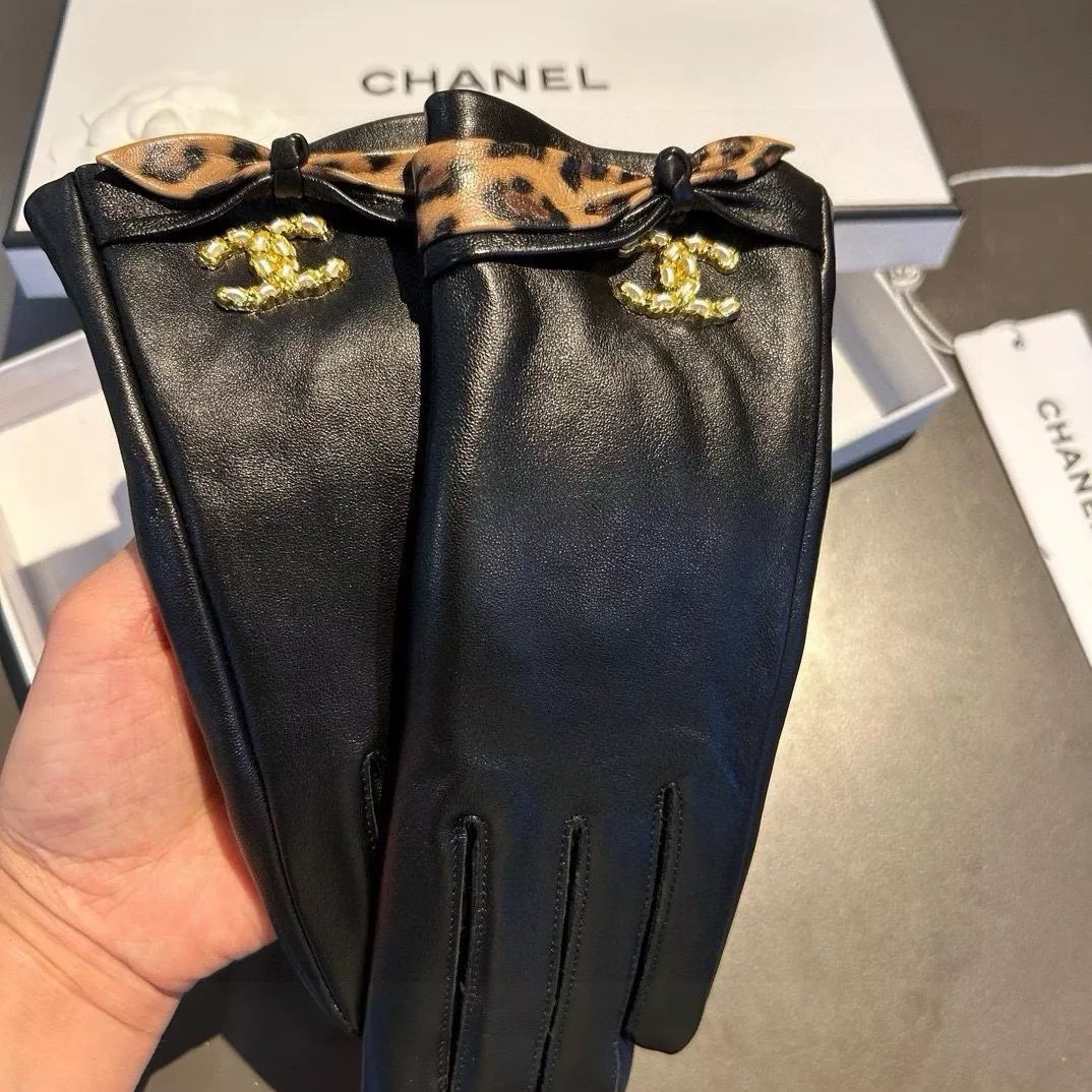 EasyMatch 6633 Chanel Gloves For Women