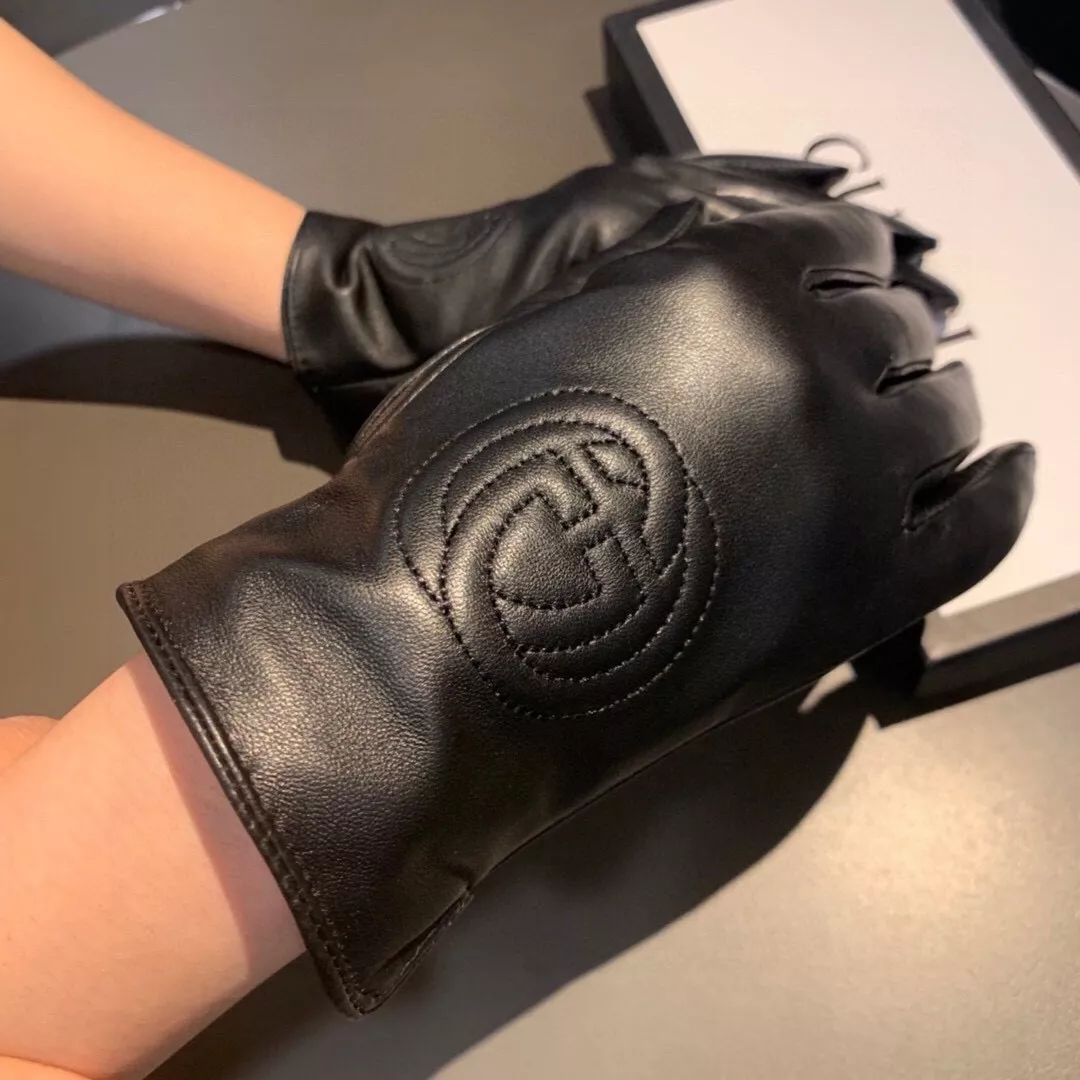 EasyMatch 6785 Gucci Gloves For Women