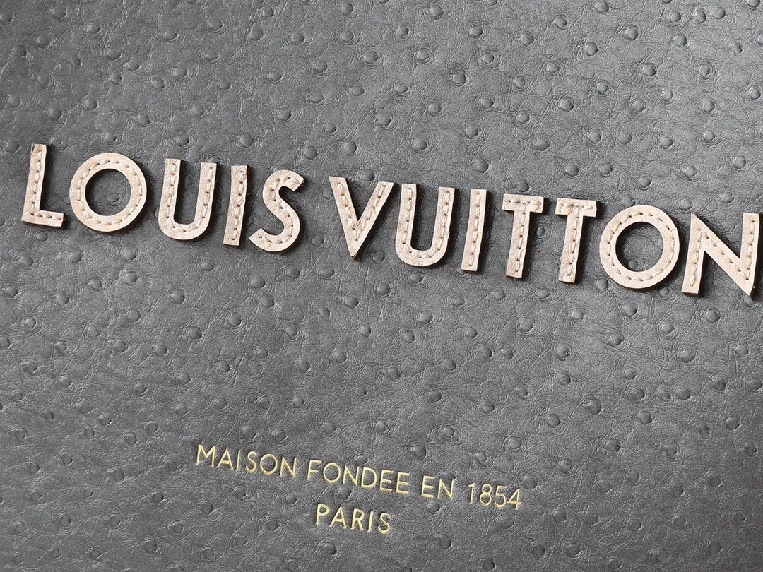 EasyMatch 6897 Louis Vuitton AAA Quality Tote-Handbags For Women
