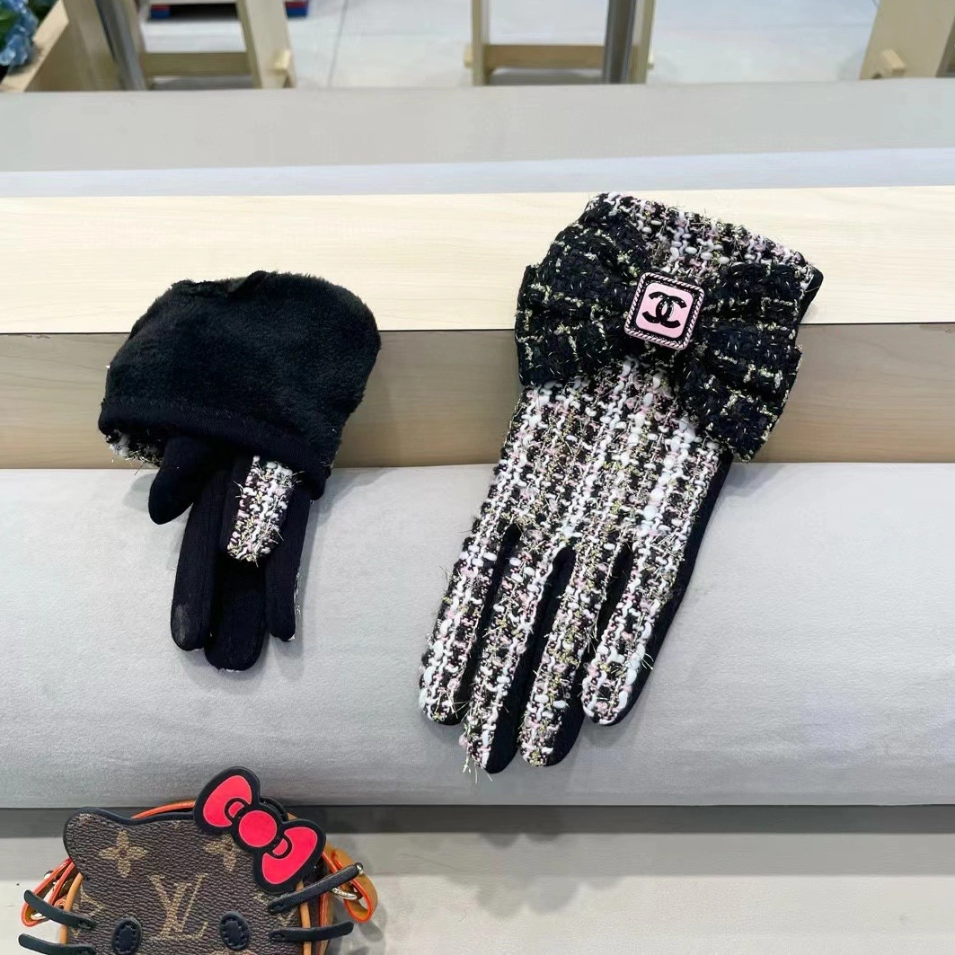 EasyMatch 6947 Chanel Gloves For Women
