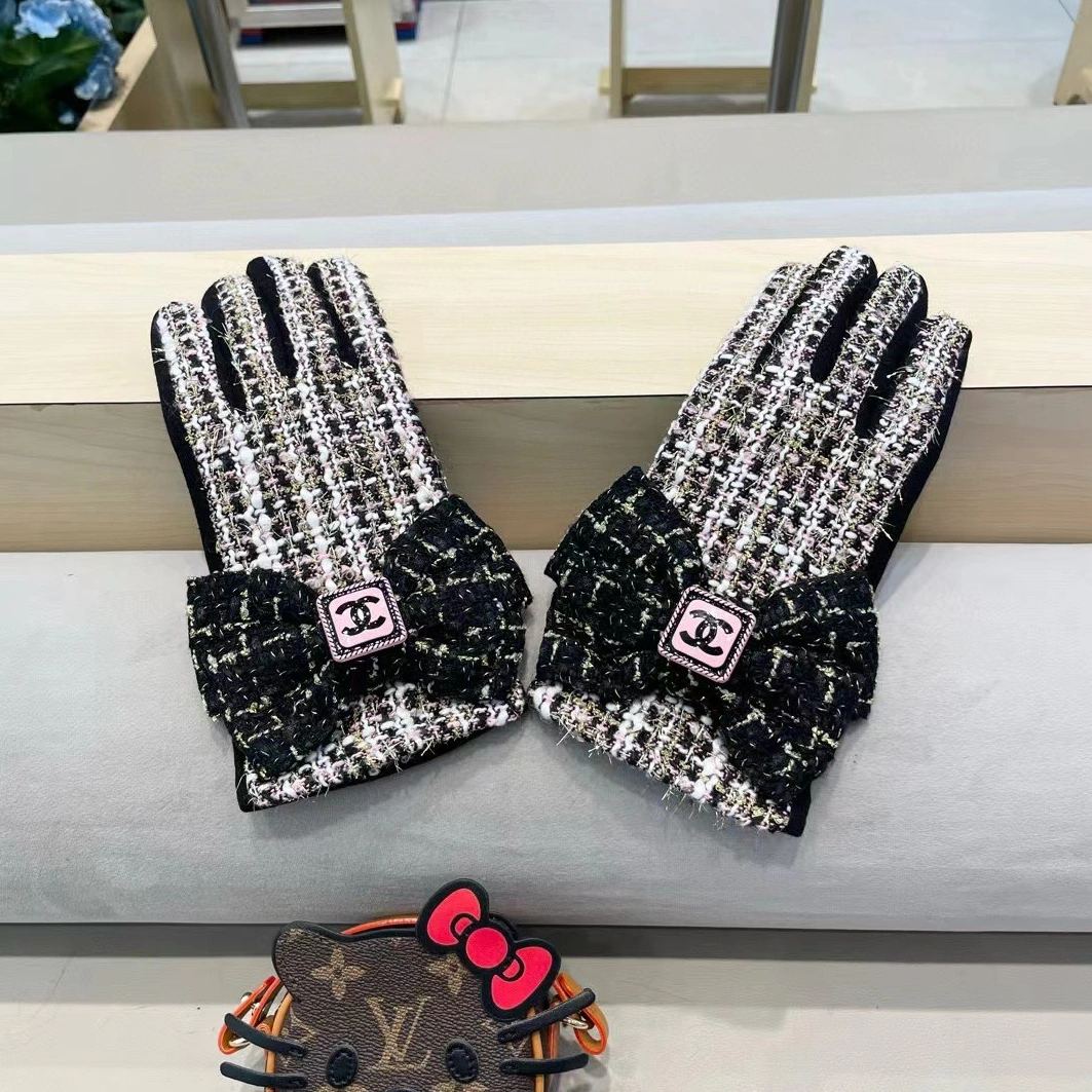 EasyMatch 6947 Chanel Gloves For Women
