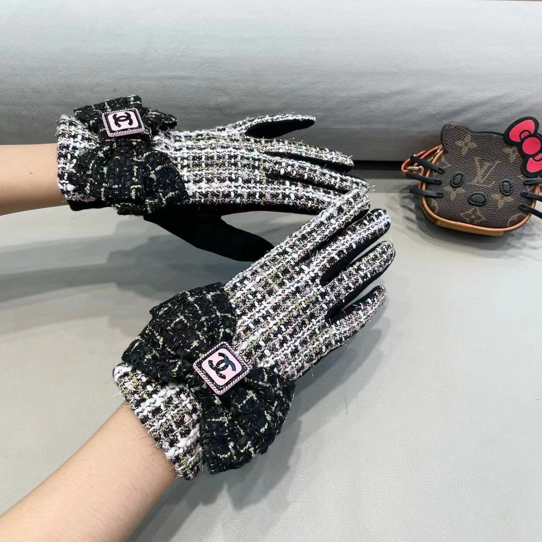 EasyMatch 6947 Chanel Gloves For Women