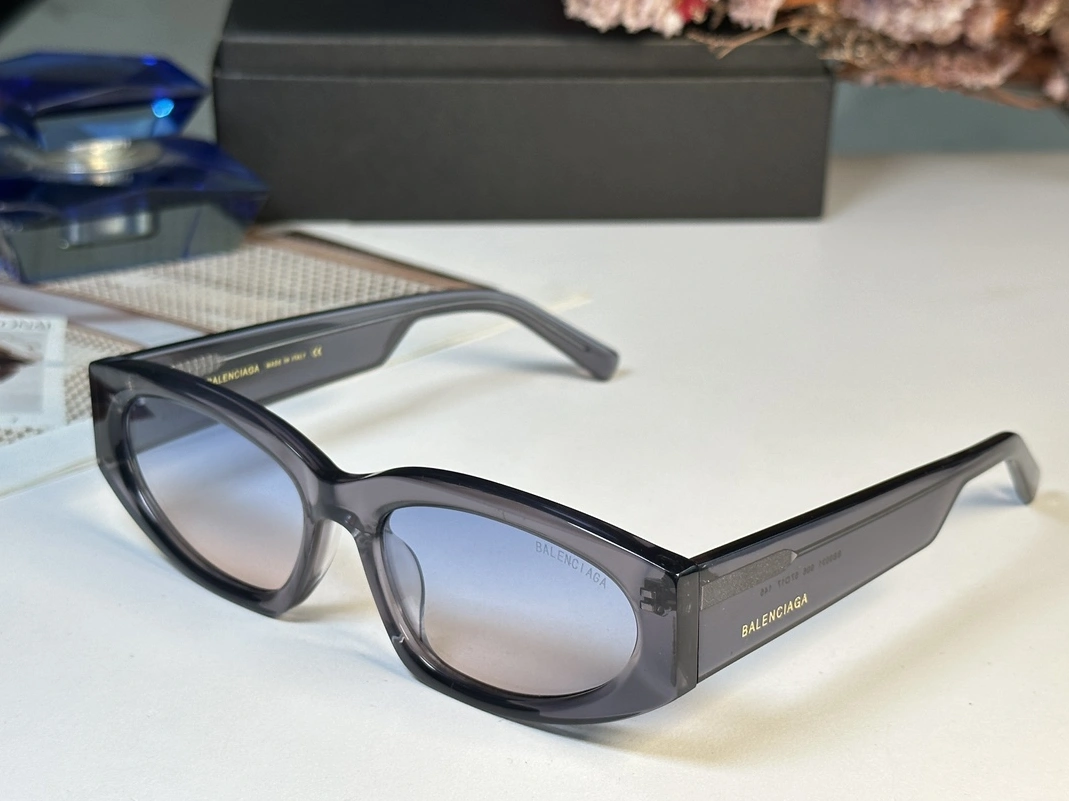 EasyMatch 6976 Balenciaga AAA Quality Sunglasses