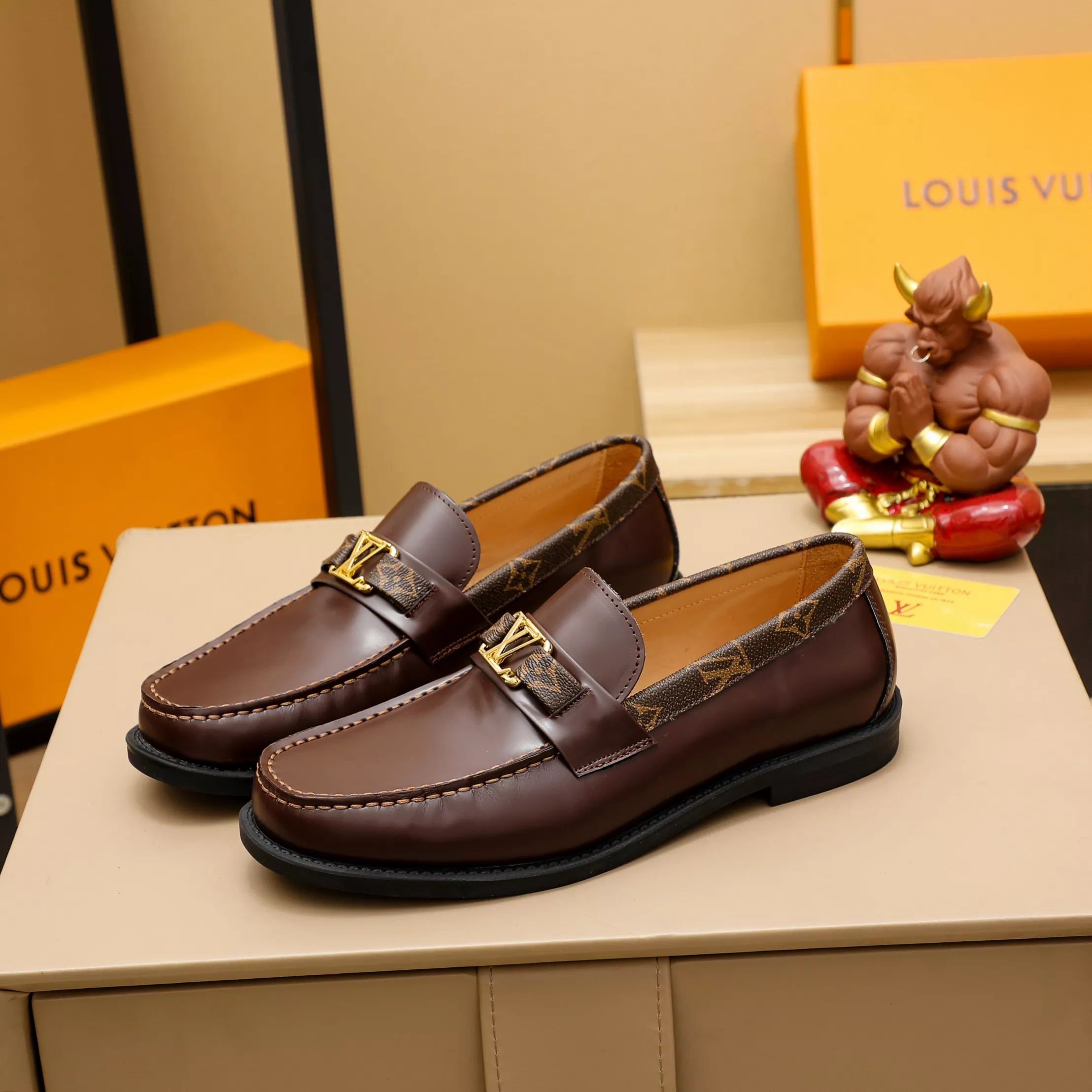 EasyMatch 6986 Louis Vuitton LV Oxfords Shoes For Men