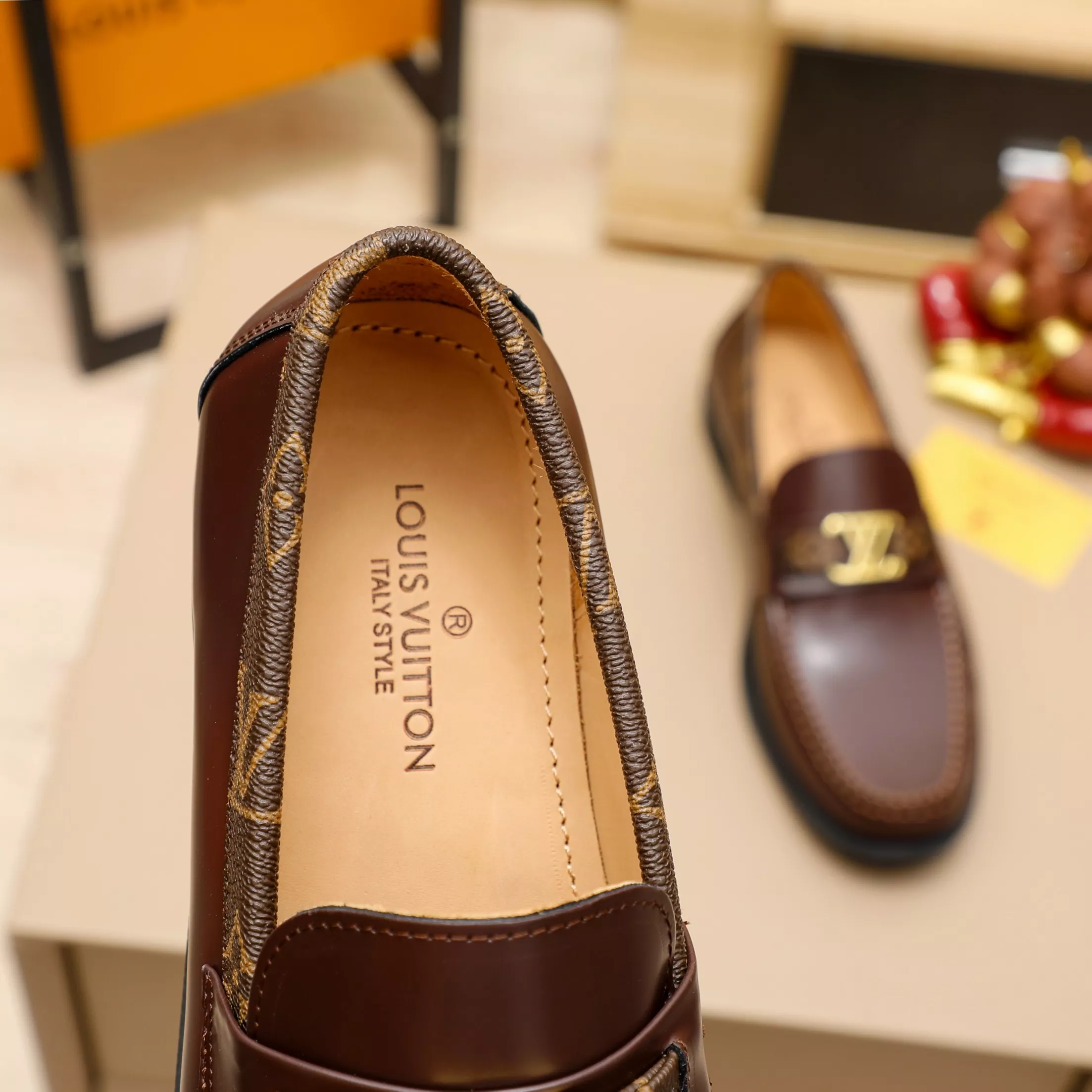 EasyMatch 6986 Louis Vuitton LV Oxfords Shoes For Men