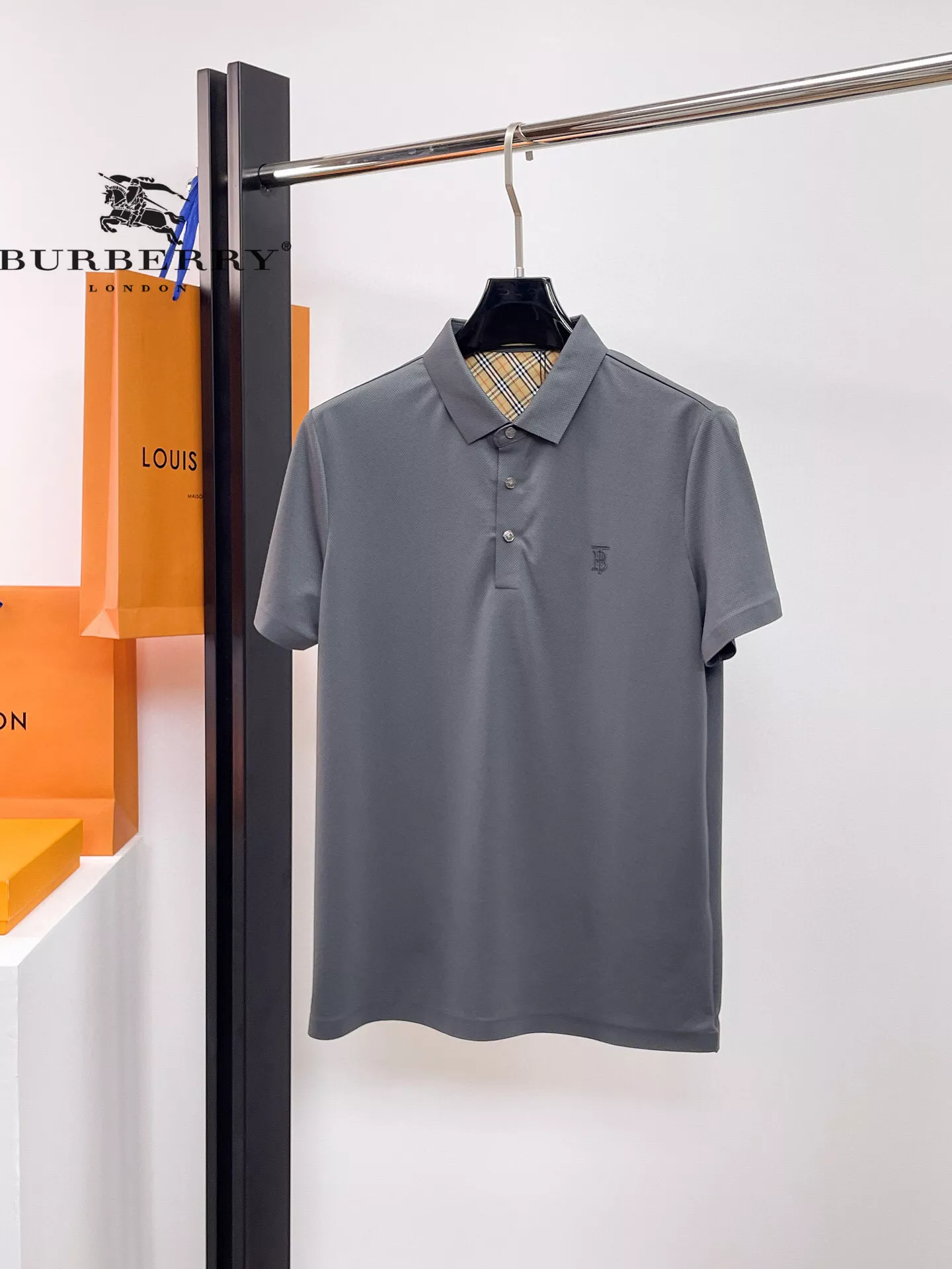 EasyMatch 7040 Burberry T-Shirts Short Sleeved For Men
